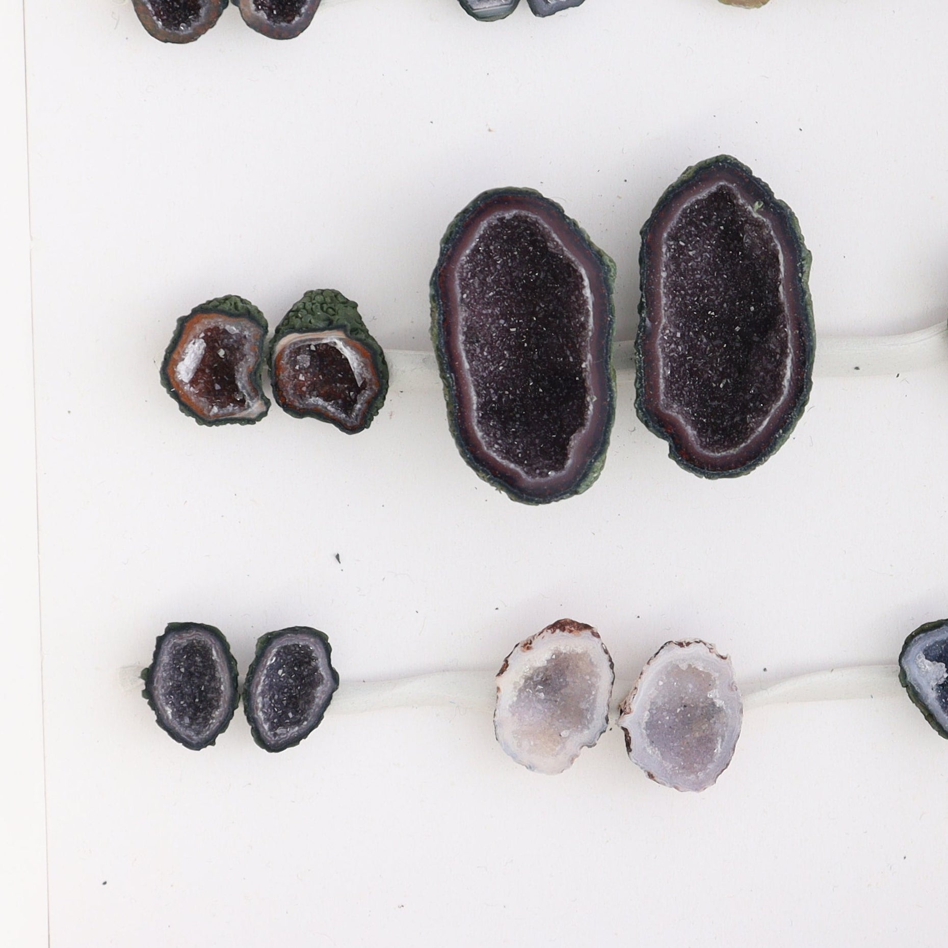 Tabasco Geodes 10 Pairs - Expert Wholesale and Supplier of Wholesale Crystals & Bulk Gemstones, ["Geodes","Tabasco Geode"]