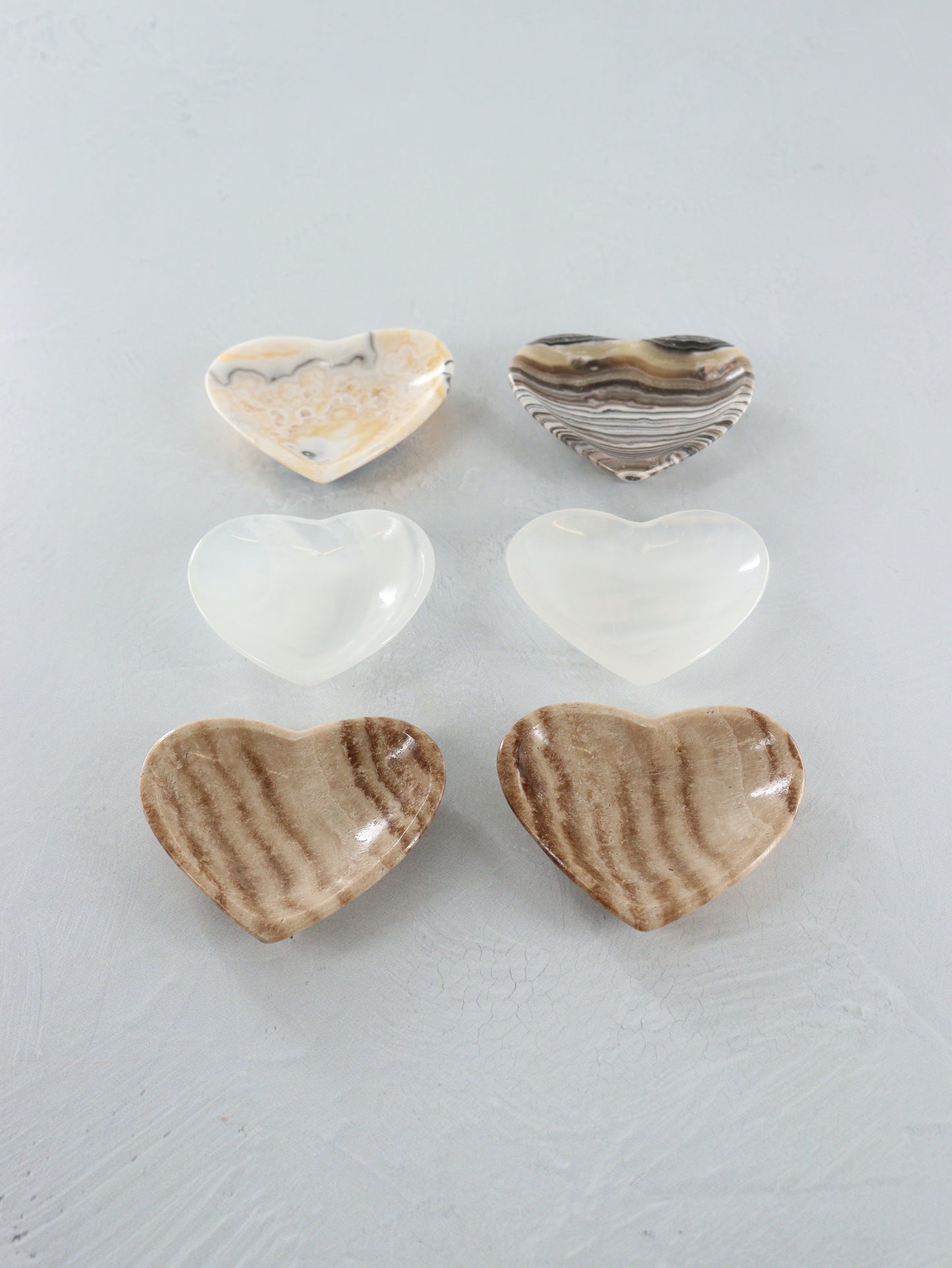 Mixed Onyx Heart Bowls Set of 6 - Expert Supplier of Wholesale Crystals & Bulk Gemstones