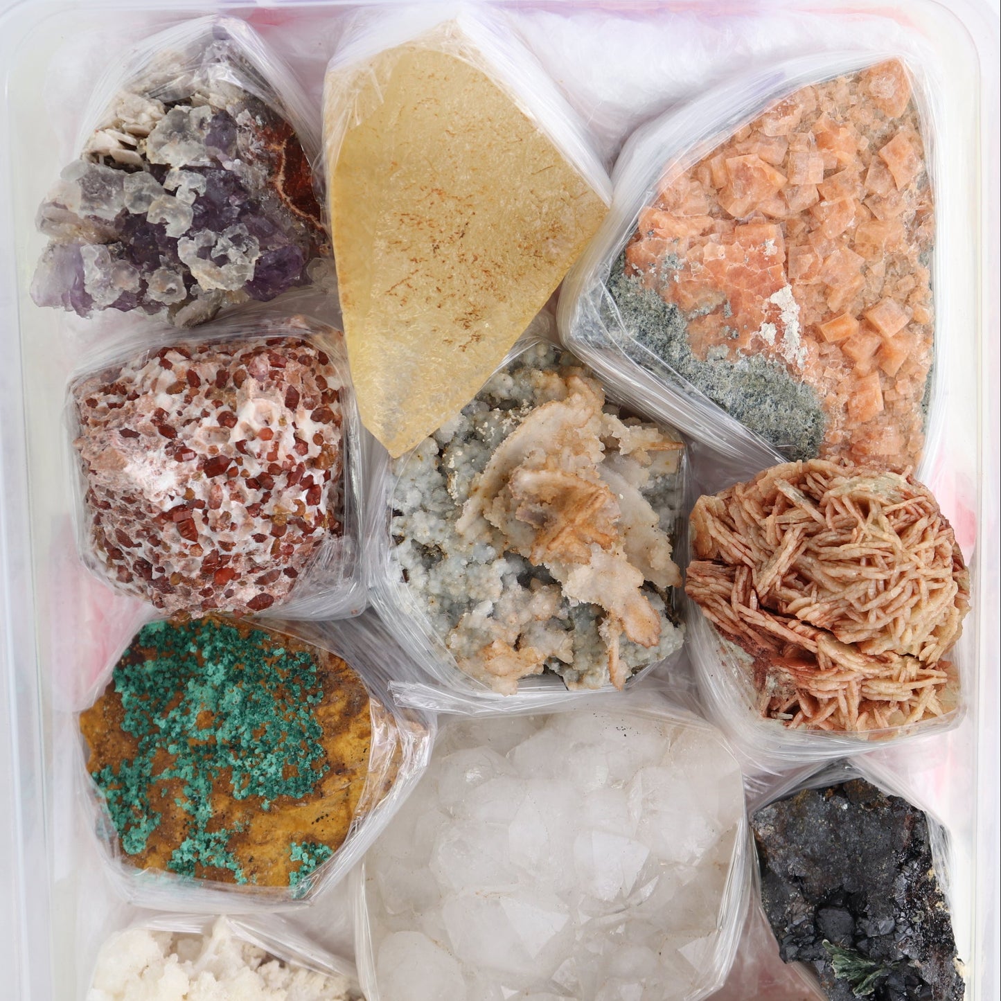 Mixed Minerals Flat from Morocco | Mi Esperanza Minerals | Supplier of Crystals and Onyx