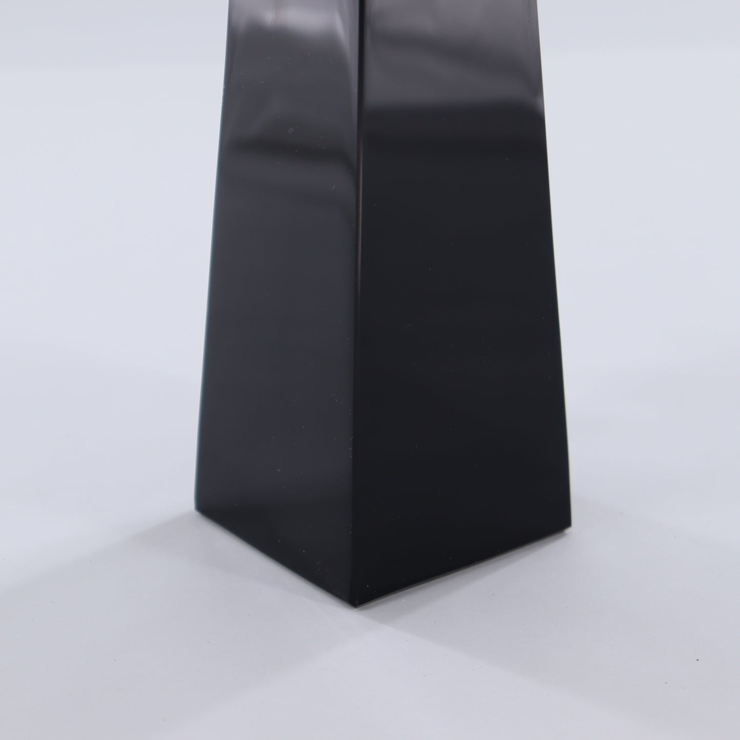Obsidian Obelisk - Expert Wholesale and Supplier of Wholesale Crystals & Bulk Gemstones, ["Obelisk","Obsidian"]