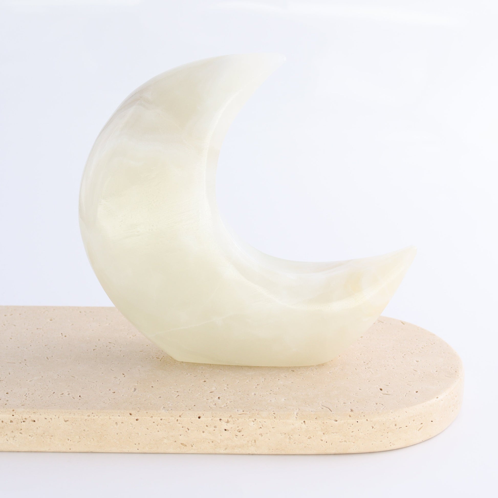 One Standing Moon Mexican Onyx/Calcite White - Expert Wholesale and Supplier of Wholesale Crystals & Bulk Gemstones, ["Calcite","Catalog Onyx","Mexico","moons","onyx"]