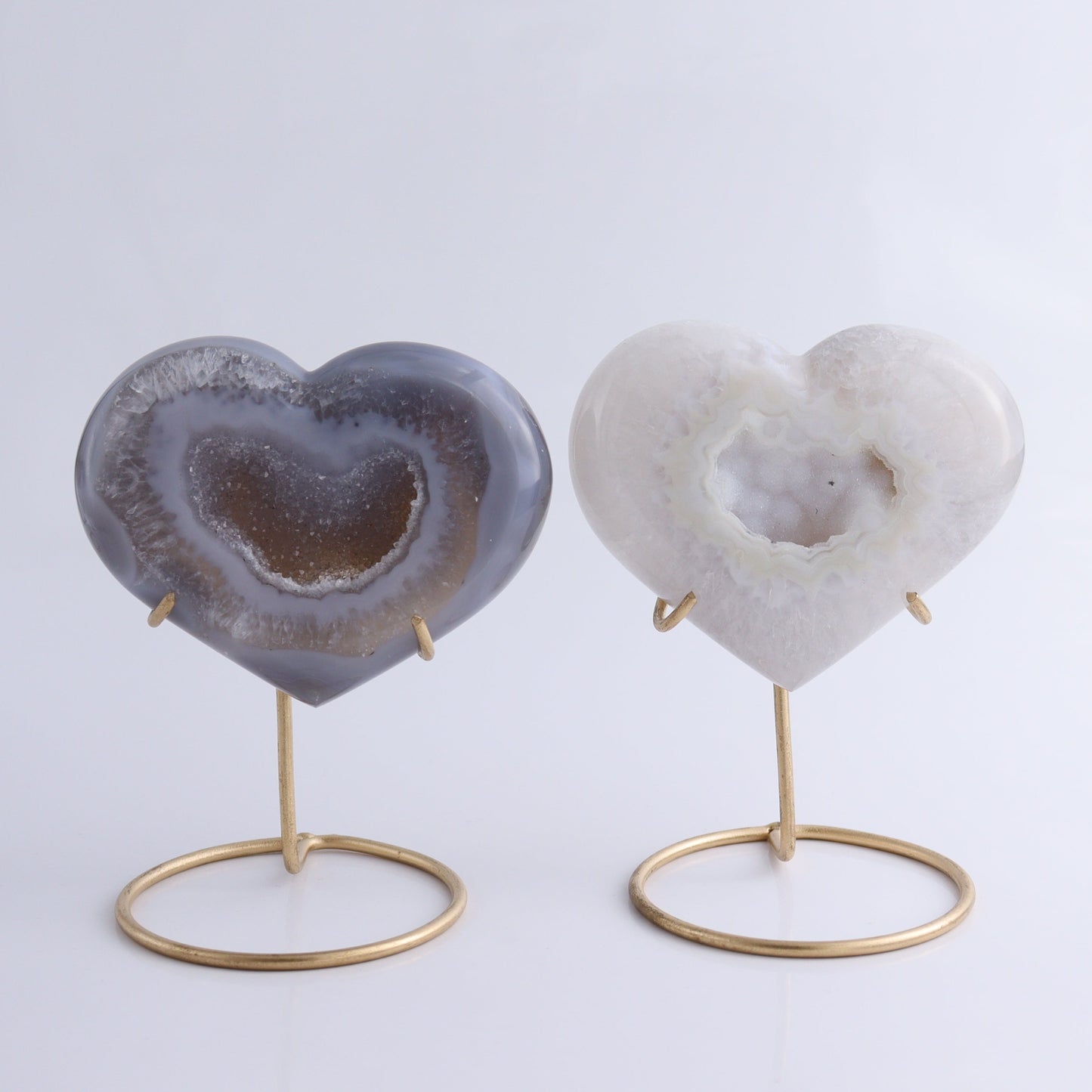Agate Hearts with Stand Set of 6 - Expert Wholesale and Supplier of Wholesale Crystals & Bulk Gemstones, ["Agate","Brazil","Hearts"]