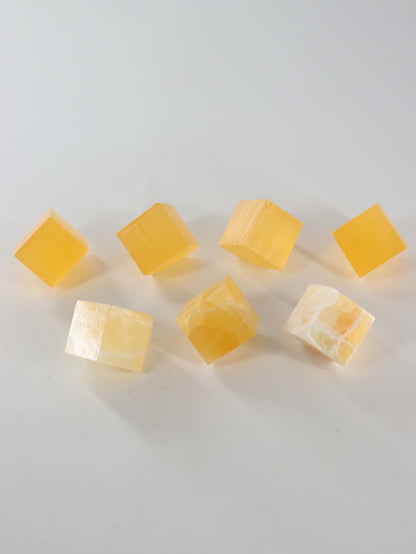 Calcite Cubes Set of 7 - Expert Wholesale and Supplier of Wholesale Crystals & Bulk Gemstones, ["Calcite","close_50","Flats","Freeforms","Honey Calcite","Utah"]