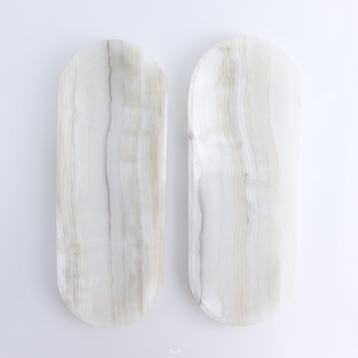 One Oval Dish Mexican Onyx/Calcite White & Grey