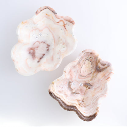 One Medium Bowl Mexican Onyx/Calcite Red & White - Expert Wholesale and Supplier of Wholesale Crystals & Bulk Gemstones, ["bowl","Calcite","Catalog Onyx","Decorative Dish","Mexico","onyx"]