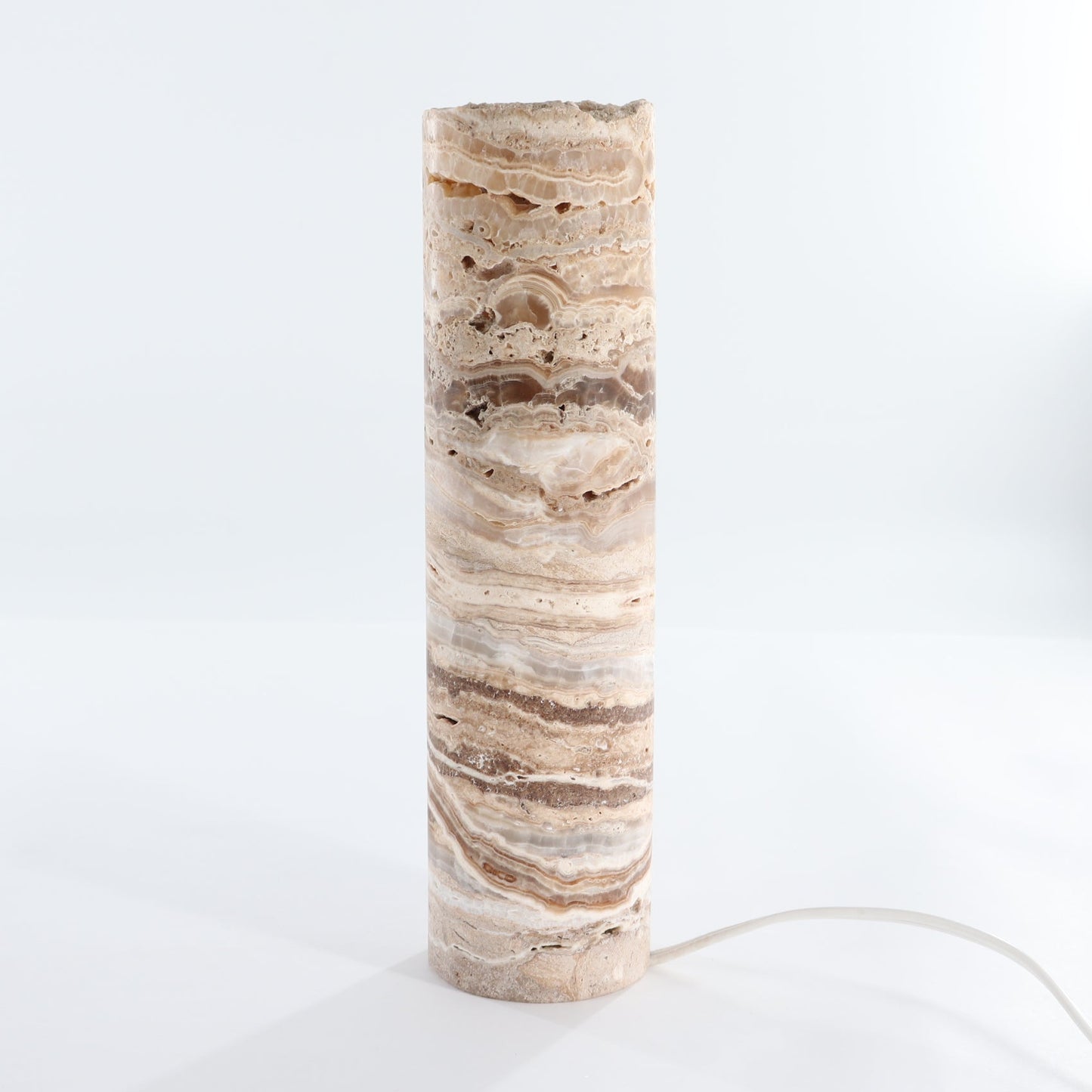 One Medium Honey Rough Top Onyx Lamp Blind