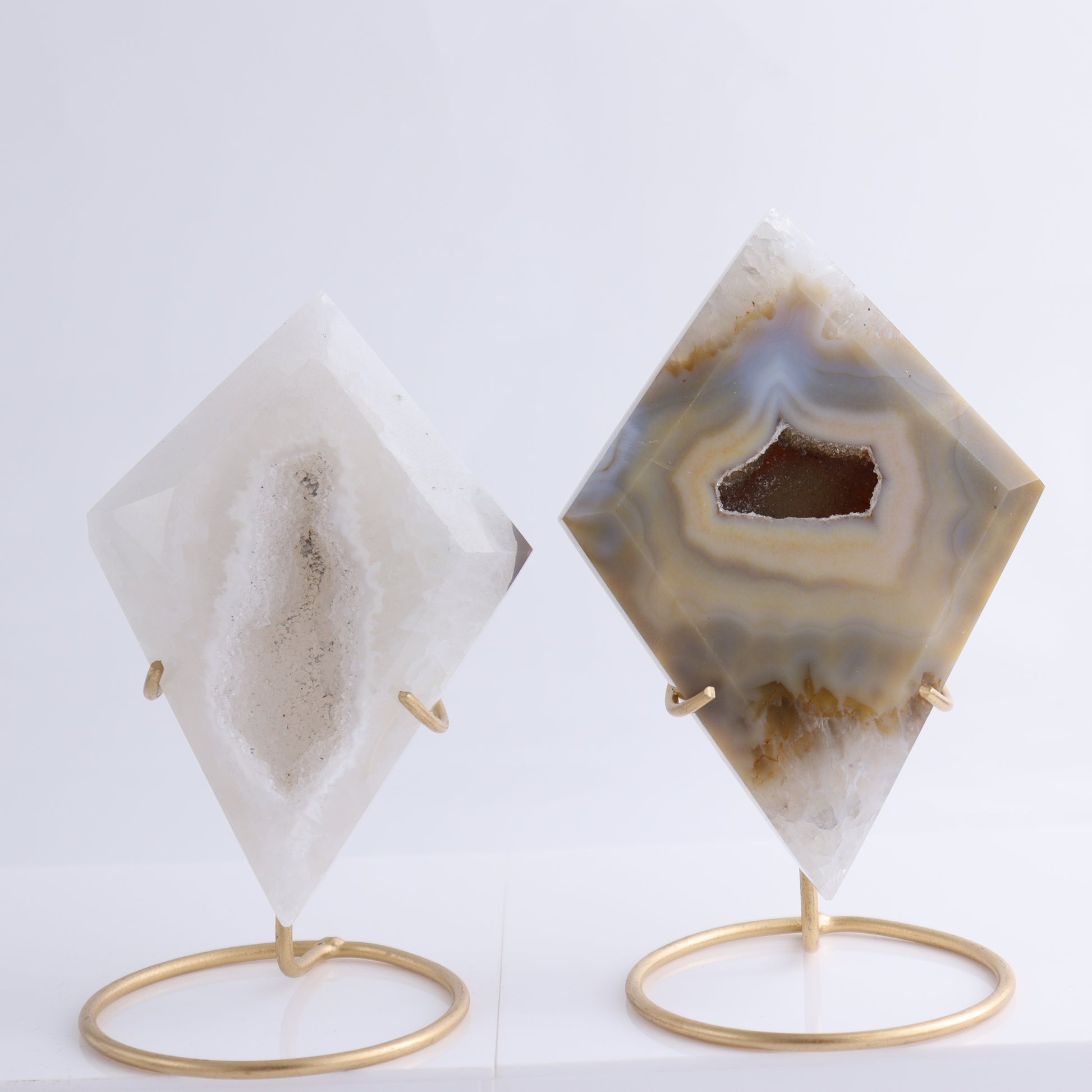 Agate Diamond Carving with Stands Set of 5 - Expert Wholesale and Supplier of Wholesale Crystals & Bulk Gemstones, ["Agate","Diamond"]