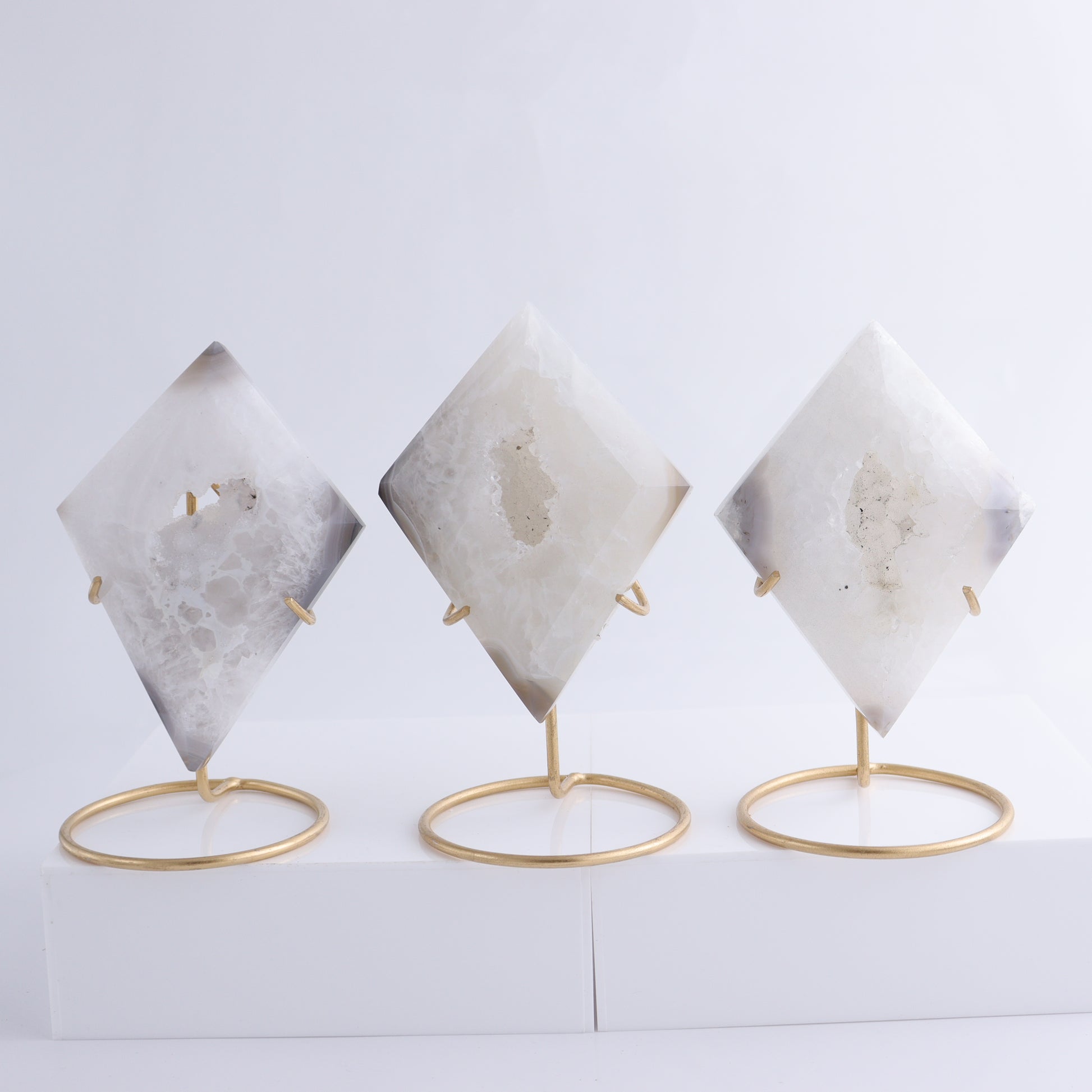 Agate Diamond Carving with Stands Set of 5 - Expert Wholesale and Supplier of Wholesale Crystals & Bulk Gemstones, ["Agate","Diamond"]
