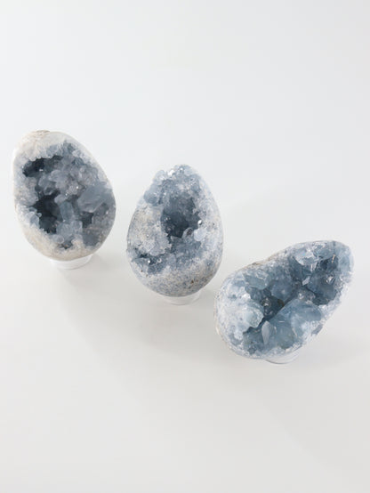 Celestite Eggs Set of 6 - Expert Wholesale and Supplier of Wholesale Crystals & Bulk Gemstones, []