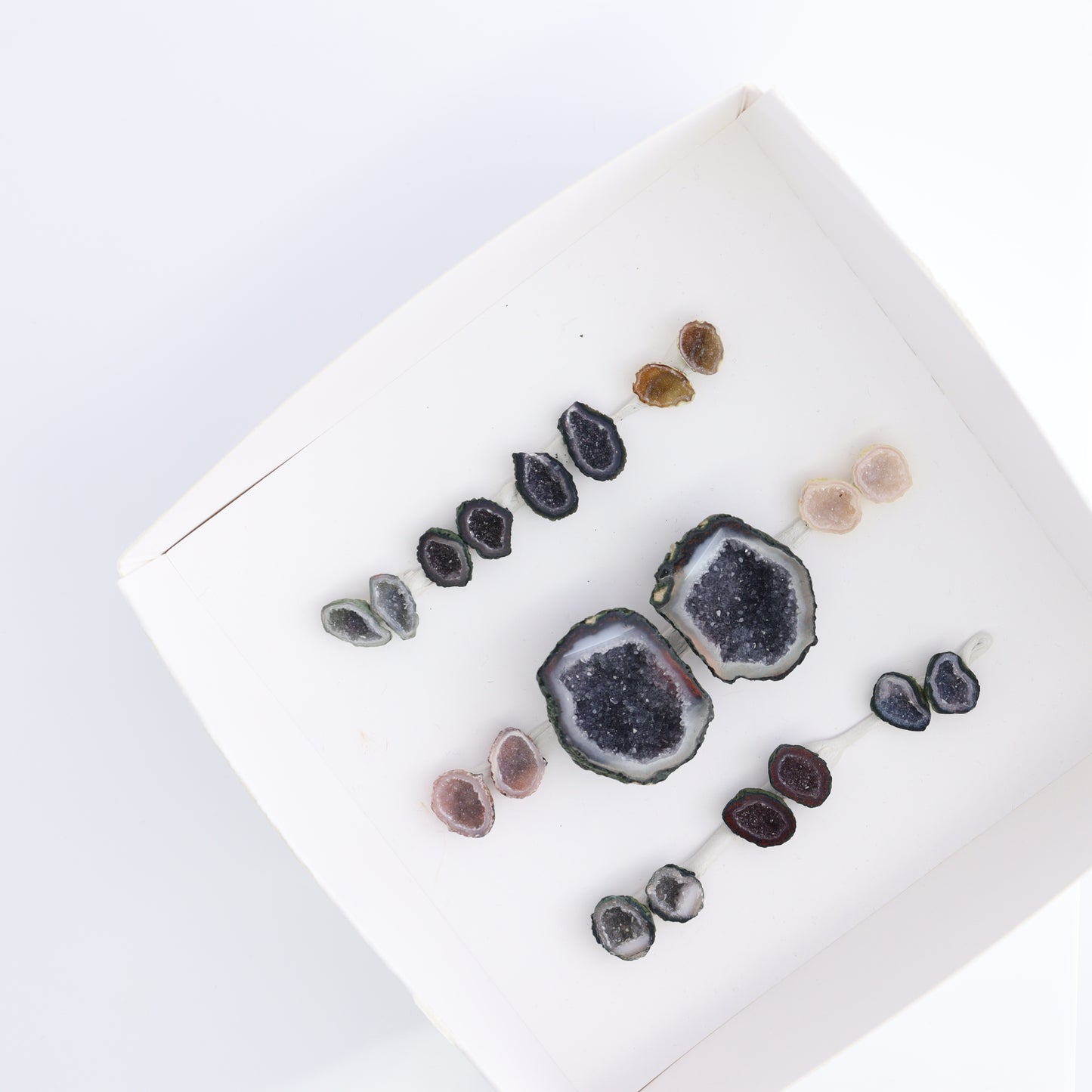 Tabasco Geodes 10 Pairs - Expert Wholesale and Supplier of Wholesale Crystals & Bulk Gemstones, ["Geodes","Tabasco Geode"]
