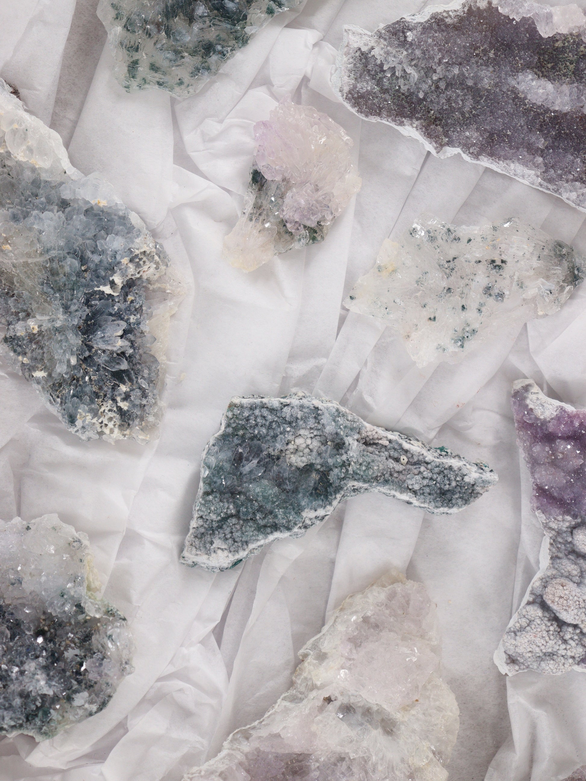 Amethyst Flower Set of 15 - Expert Wholesale and Supplier of Wholesale Crystals & Bulk Gemstones, []