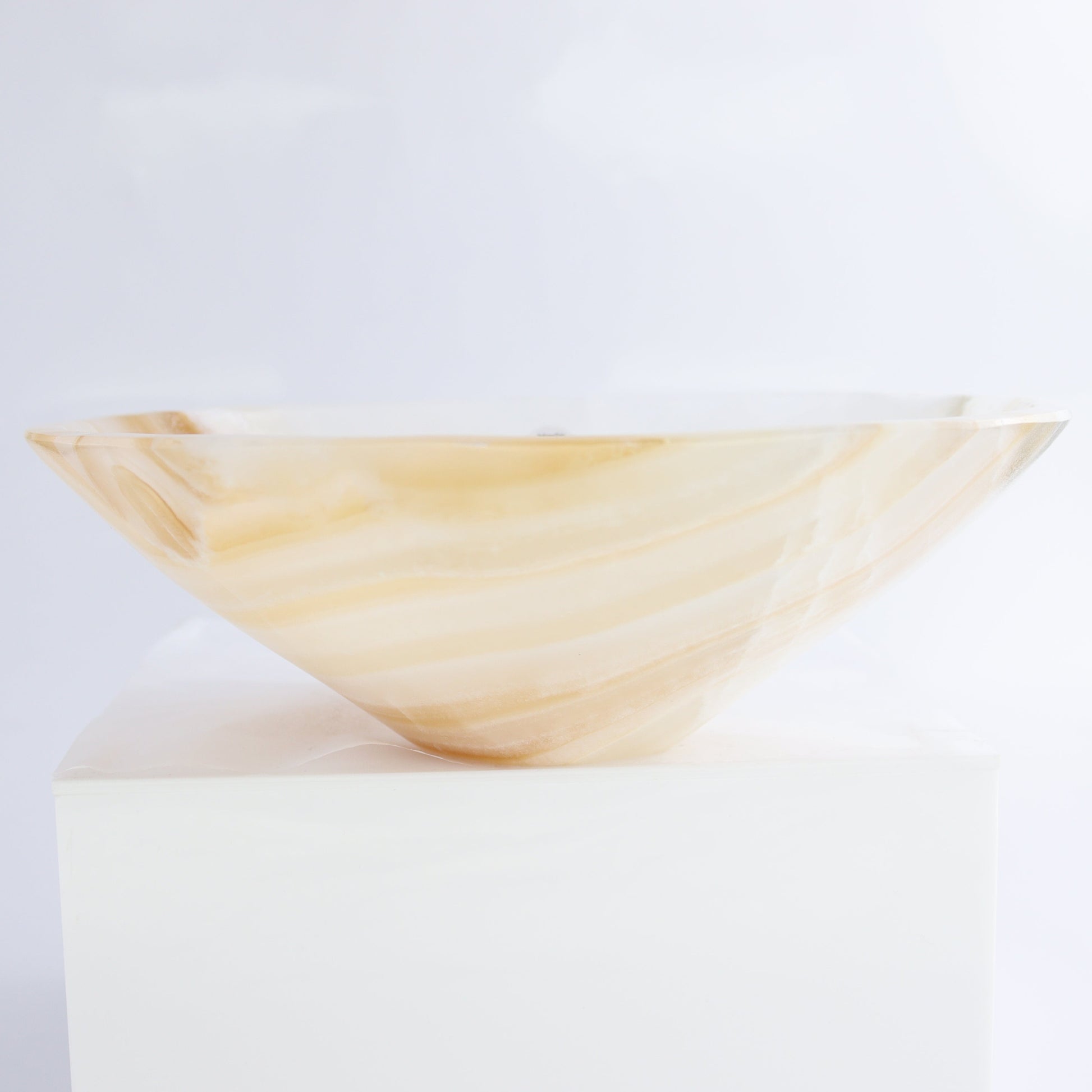 Onyx Bowl Set of 3 - Expert Wholesale and Supplier of Wholesale Crystals & Bulk Gemstones, ["Bowls","close_30","Mexico"]