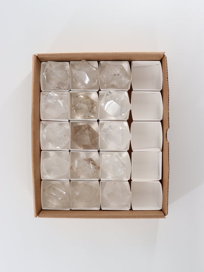 Quartz Freeform Flat - Expert Supplier of Wholesale Crystals & Bulk Gemstones