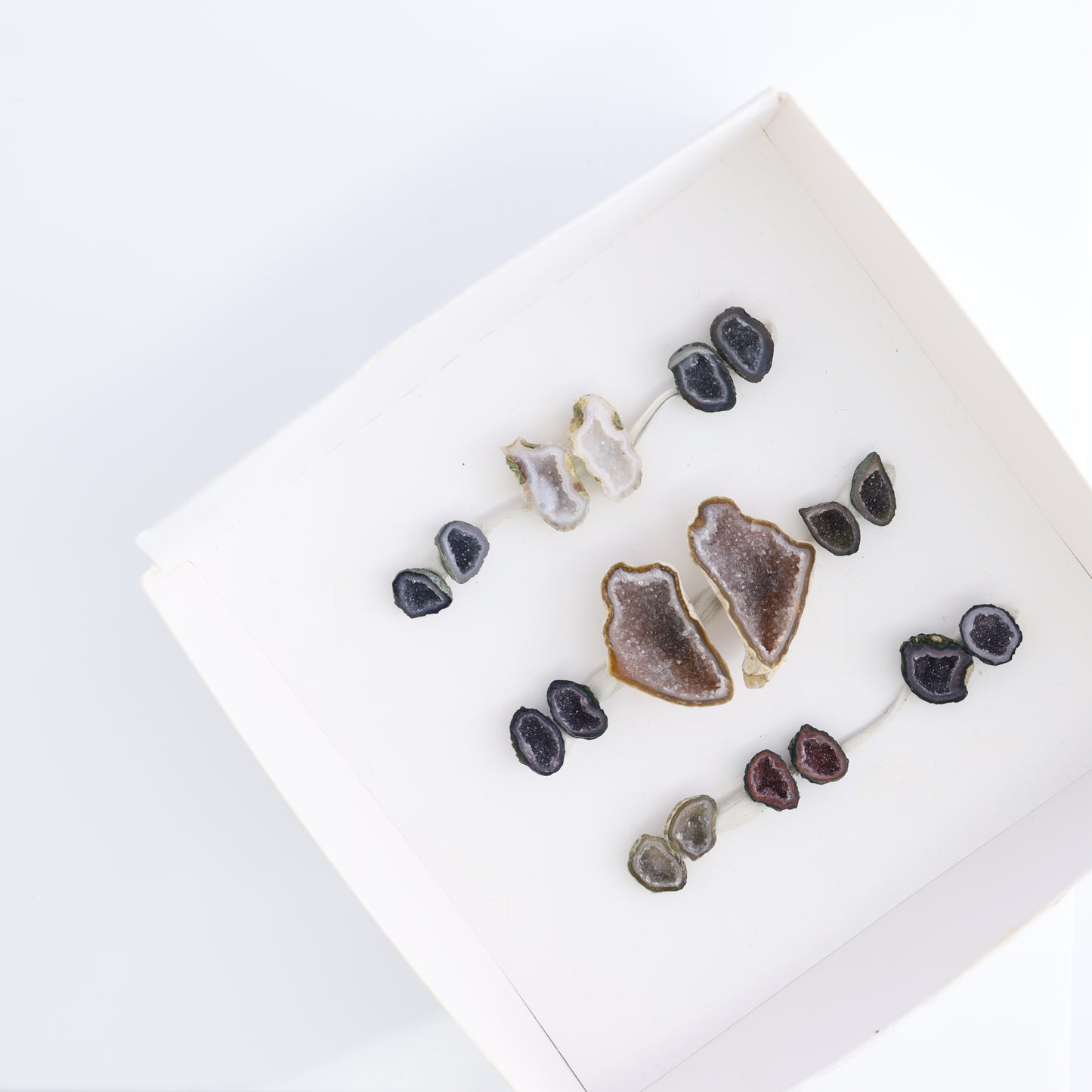 Tabasco Geodes 9 Pairs - Expert Wholesale and Supplier of Wholesale Crystals & Bulk Gemstones, ["Geodes","Tabasco Geode"]