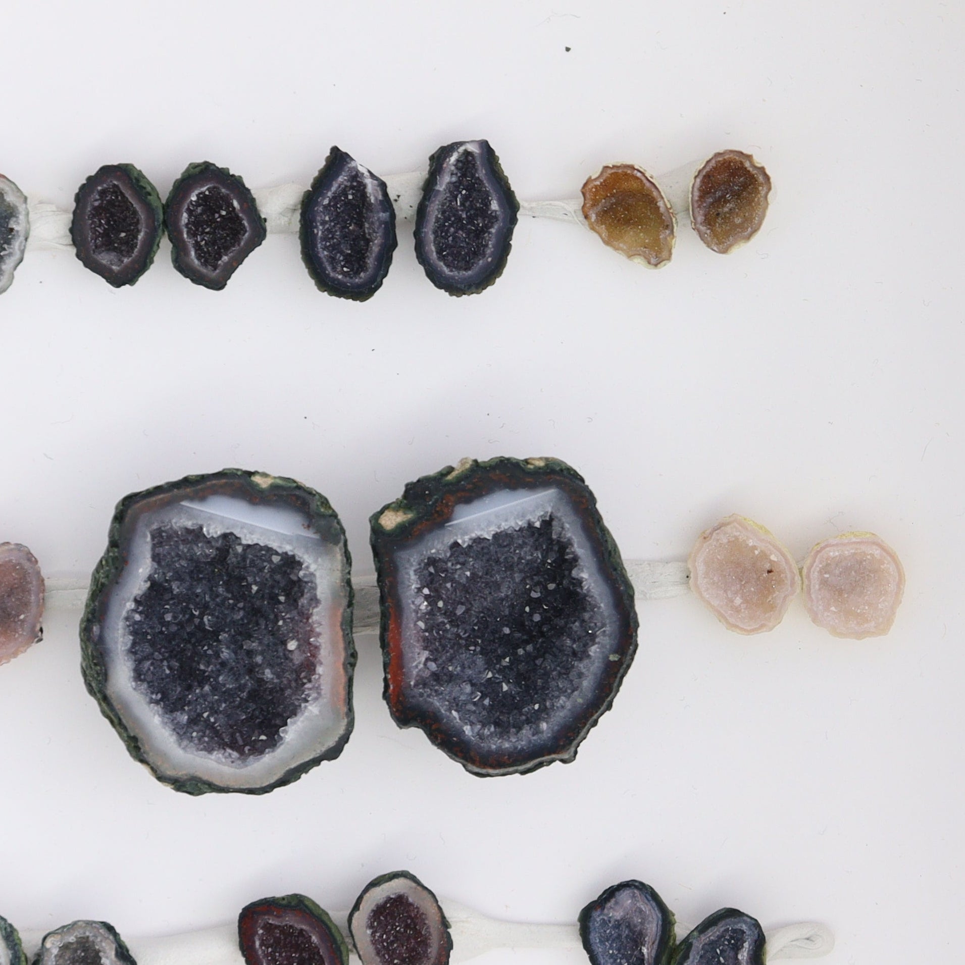 Tabasco Geodes 10 Pairs - Expert Wholesale and Supplier of Wholesale Crystals & Bulk Gemstones, ["Geodes","Tabasco Geode"]