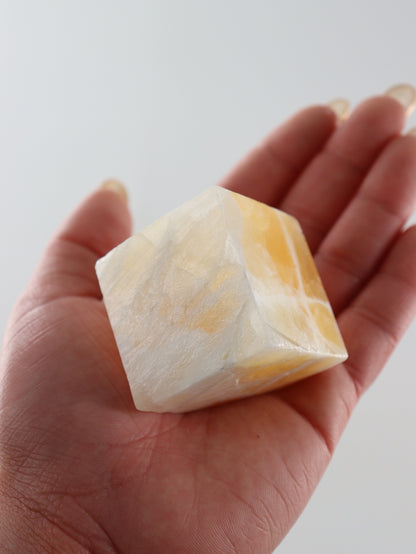 Calcite Cubes Set of 7 - Expert Wholesale and Supplier of Wholesale Crystals & Bulk Gemstones, ["Calcite","close_50","Flats","Freeforms","Honey Calcite","Utah"]