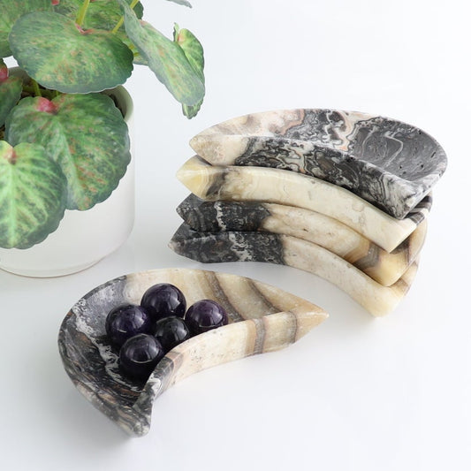 One Mexican Onyx/Calcite Black & White Zebra Moon Dish