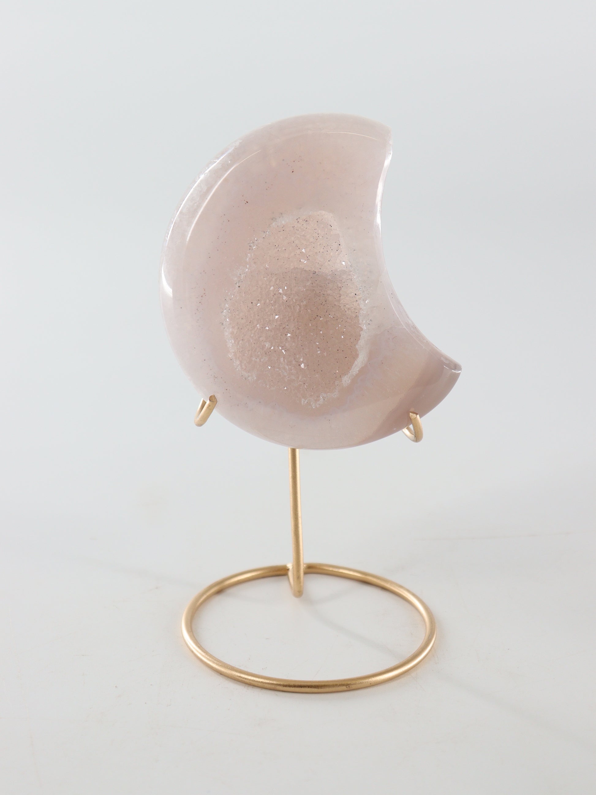 Agate Moons with Stands Set of 5 - Expert Wholesale and Supplier of Wholesale Crystals & Bulk Gemstones, []
