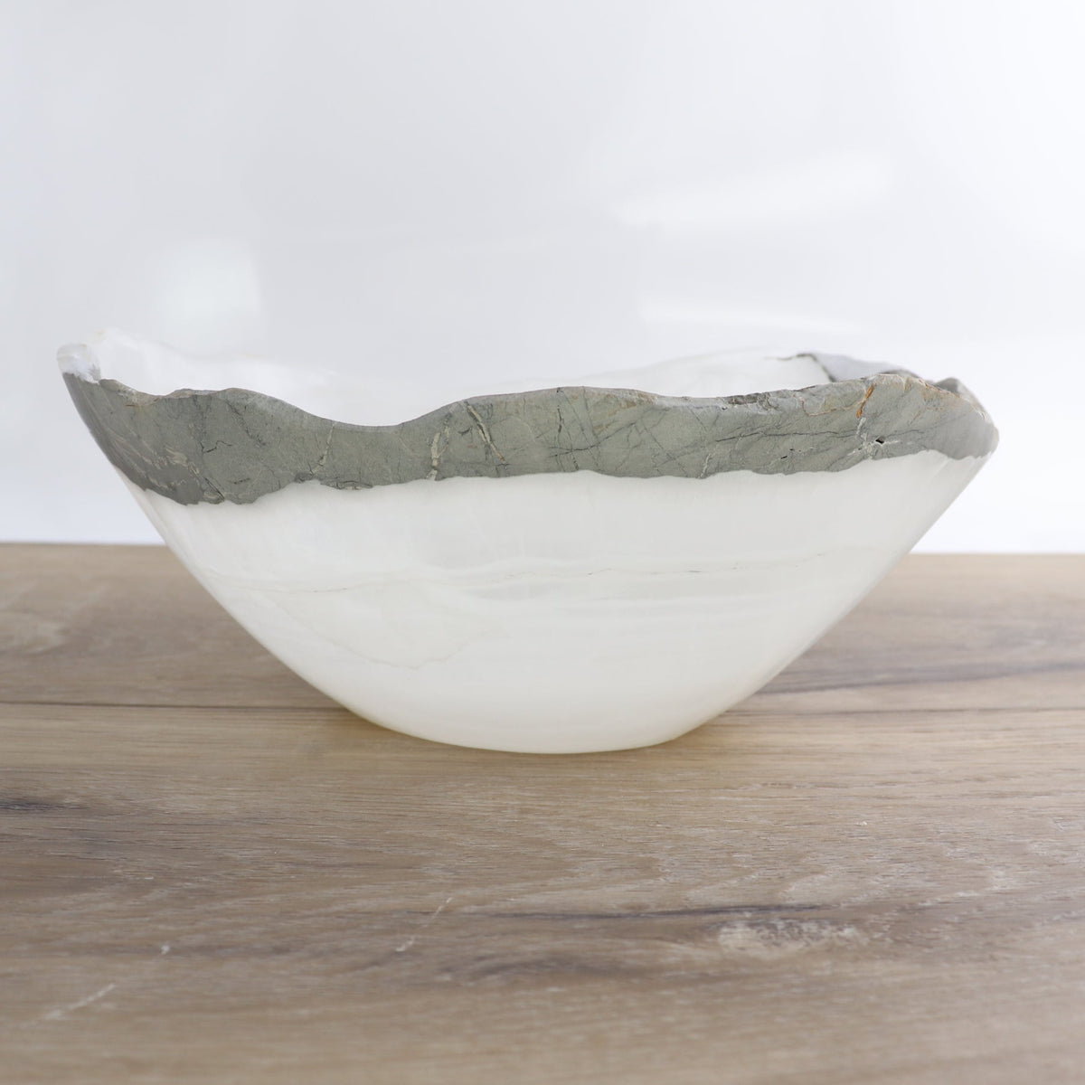 Mexican Onyx/Calcite Bowl 10"
