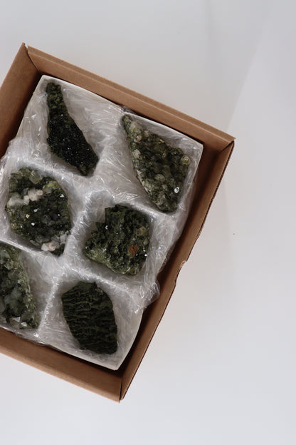 Epidote Flat - Expert Wholesale and Supplier of Wholesale Crystals & Bulk Gemstones, []
