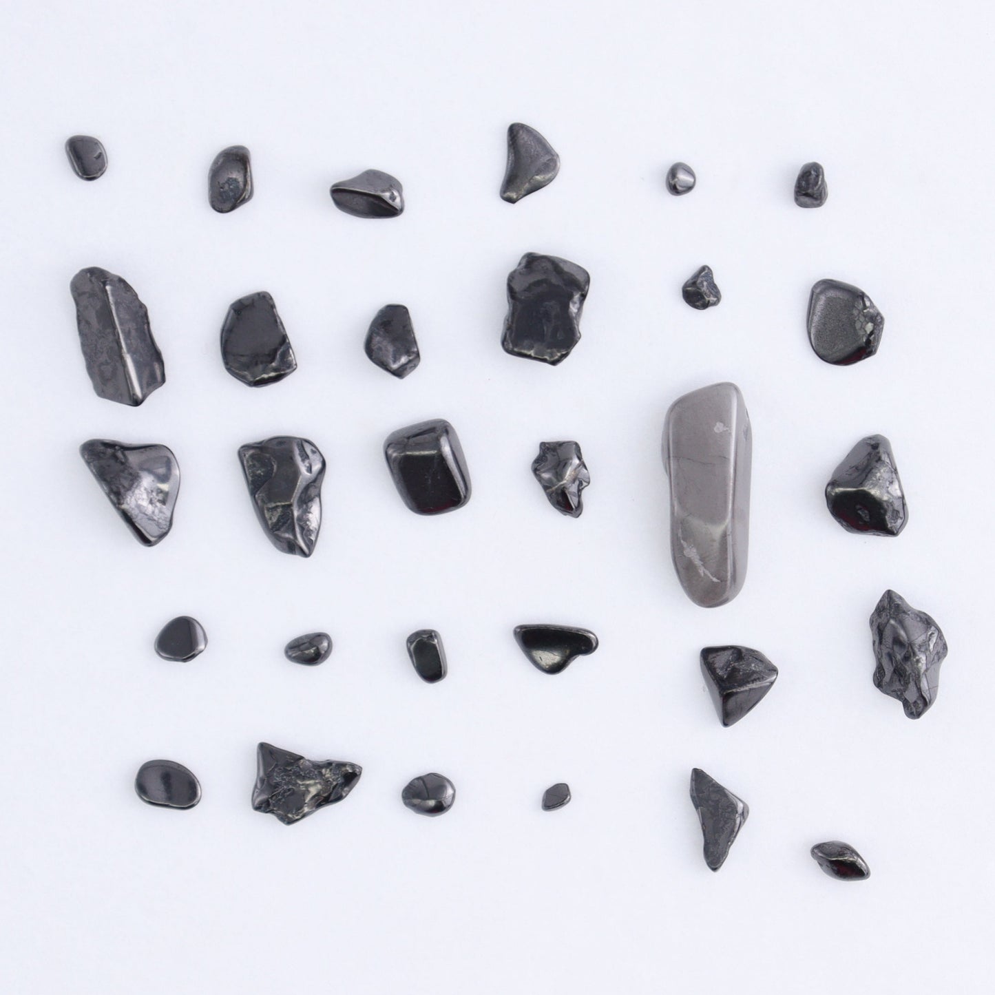 Shungite Chips 1 kg Set - Expert Wholesale and Supplier of Wholesale Crystals & Bulk Gemstones, ["Chips","Shungite"]