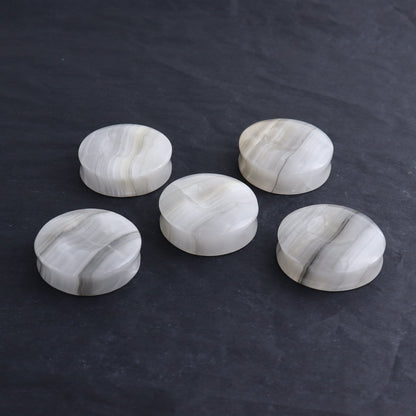 One Mexican Onyx/Calcite White Round Sphere Holder
