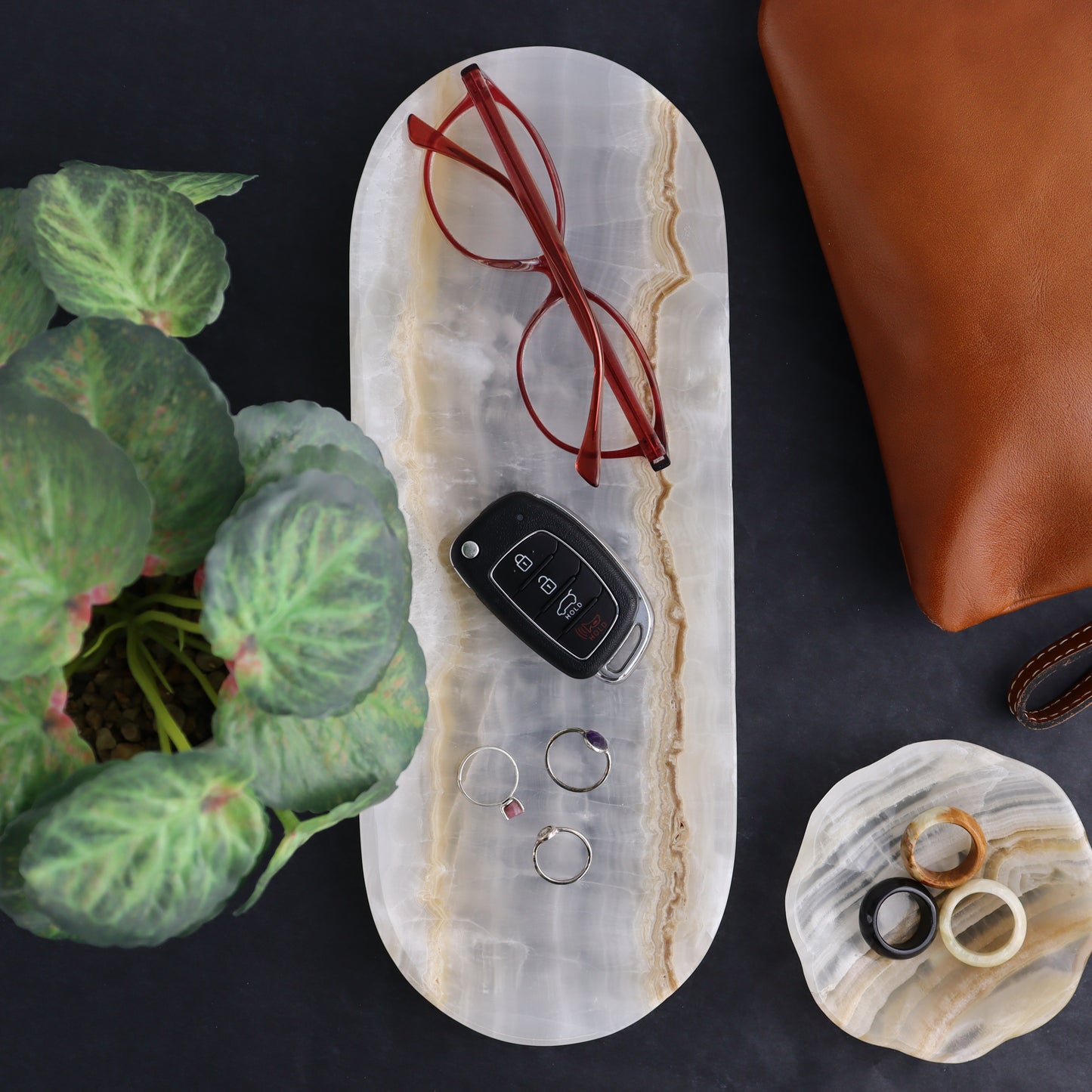 White Onyx Oval Dish - Expert Wholesale and Supplier of Wholesale Crystals & Bulk Gemstones, ["Decorative Dish","Mexico","onyx","Oval Dish"]