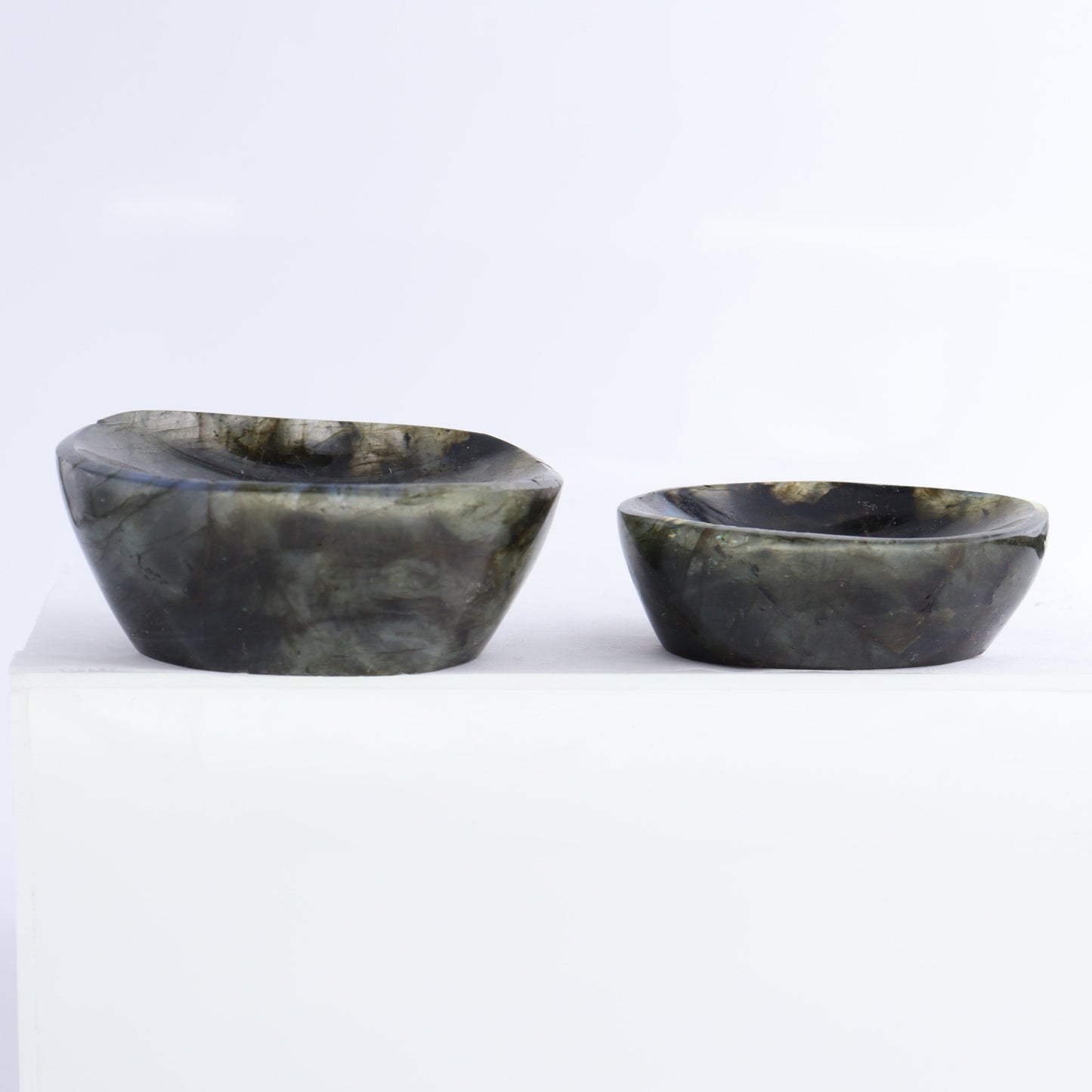 Labradorite Bowls Set of 10 - Expert Wholesale and Supplier of Wholesale Crystals & Bulk Gemstones, ["Bowls","Labradorite","Madagascar"]