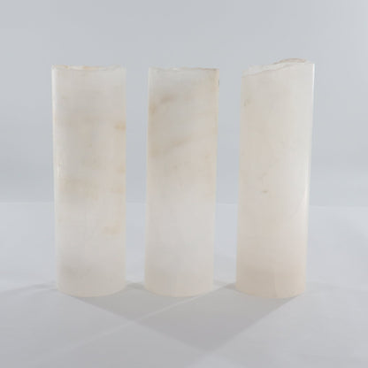 One Small White Rough Top Onyx Lamp Blind