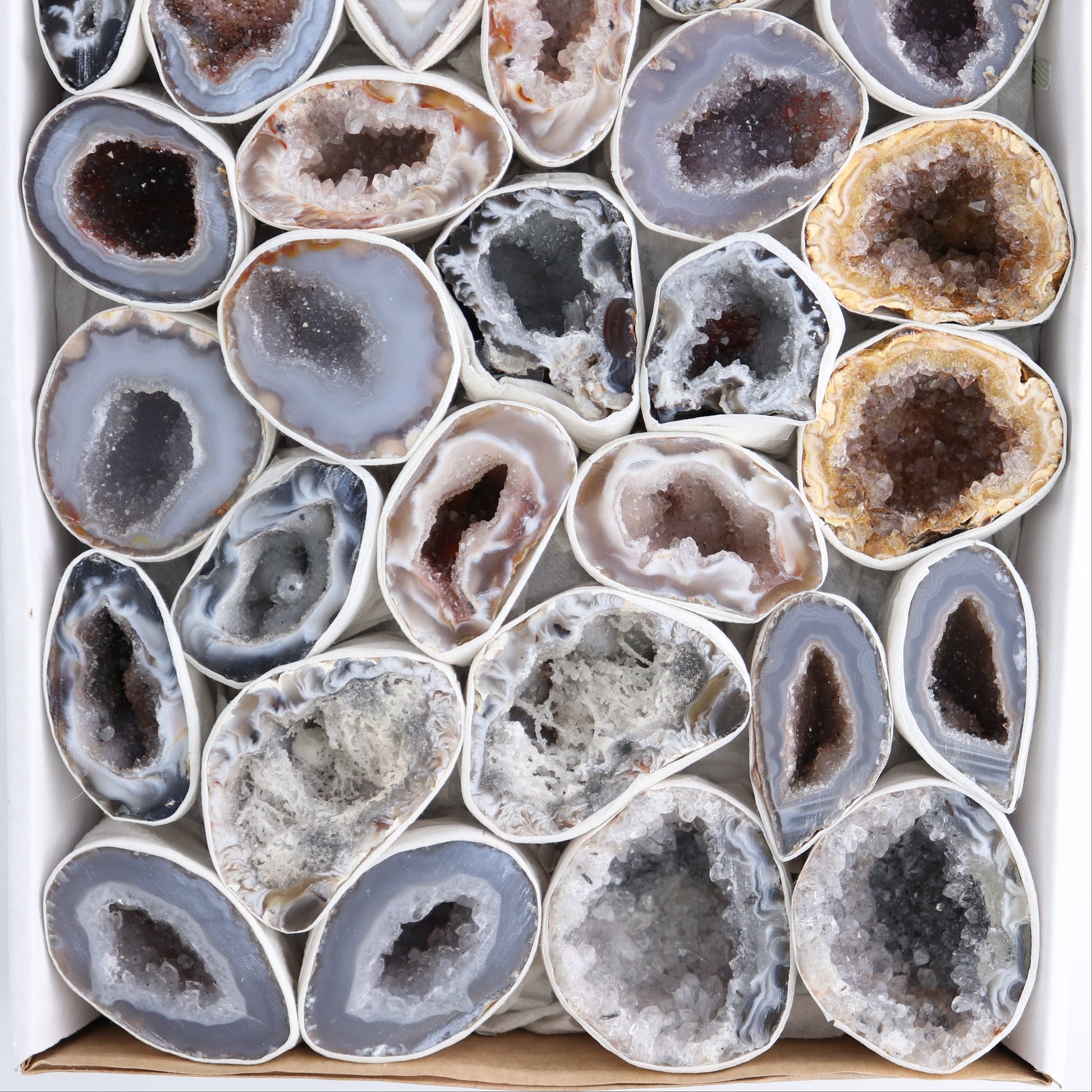 Agate Geodes Flat - Expert Wholesale and Supplier of Wholesale Crystals & Bulk Gemstones, ["Agate","Geodes"]