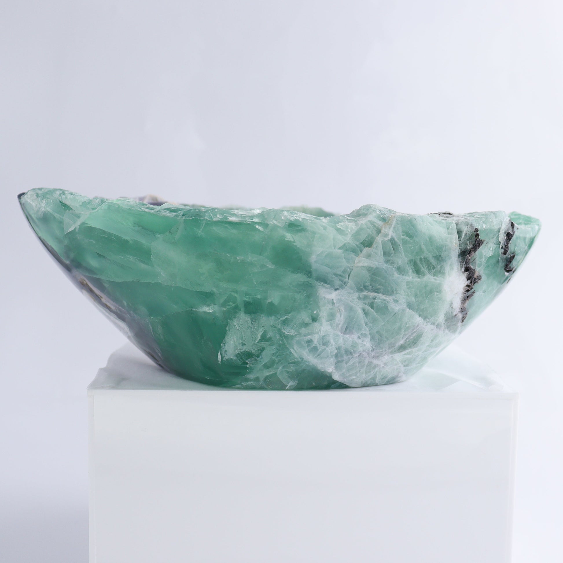 Fluorite Bowl - Expert Wholesale and Supplier of Wholesale Crystals & Bulk Gemstones, ["Bowls","Fluorite","Mexico"]