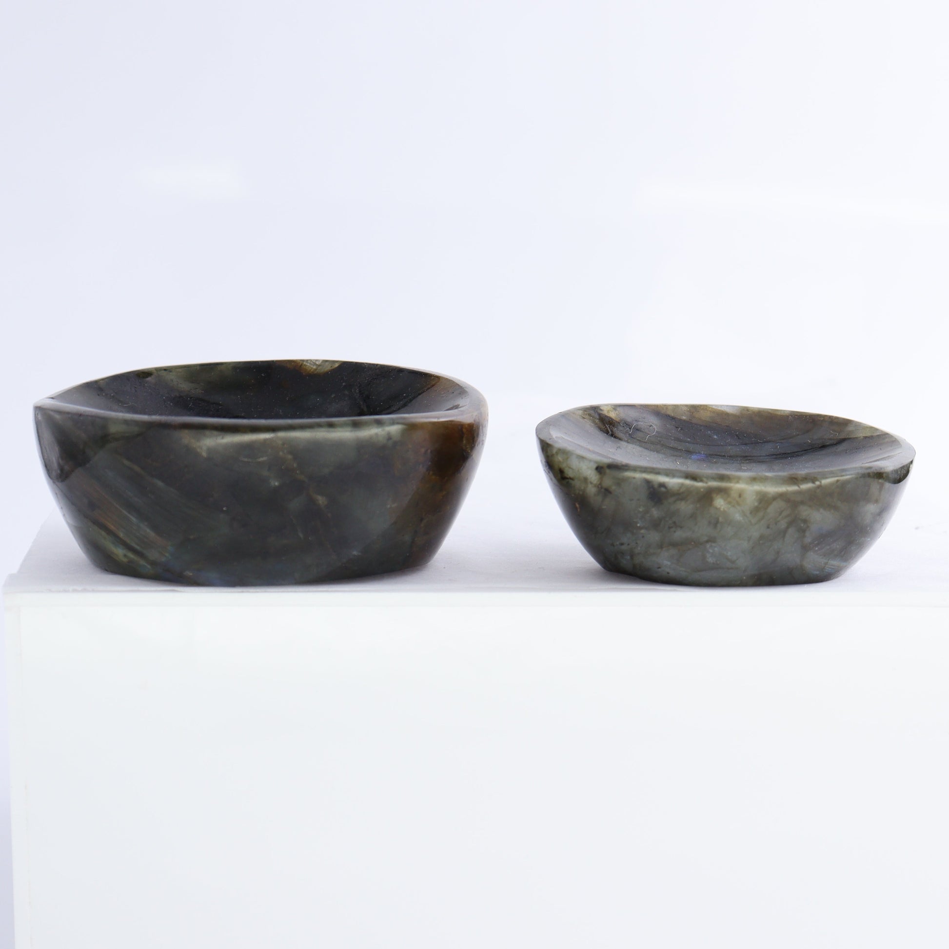 Labradorite Bowls Set of 10 - Expert Wholesale and Supplier of Wholesale Crystals & Bulk Gemstones, ["Bowls","Labradorite","Madagascar"]