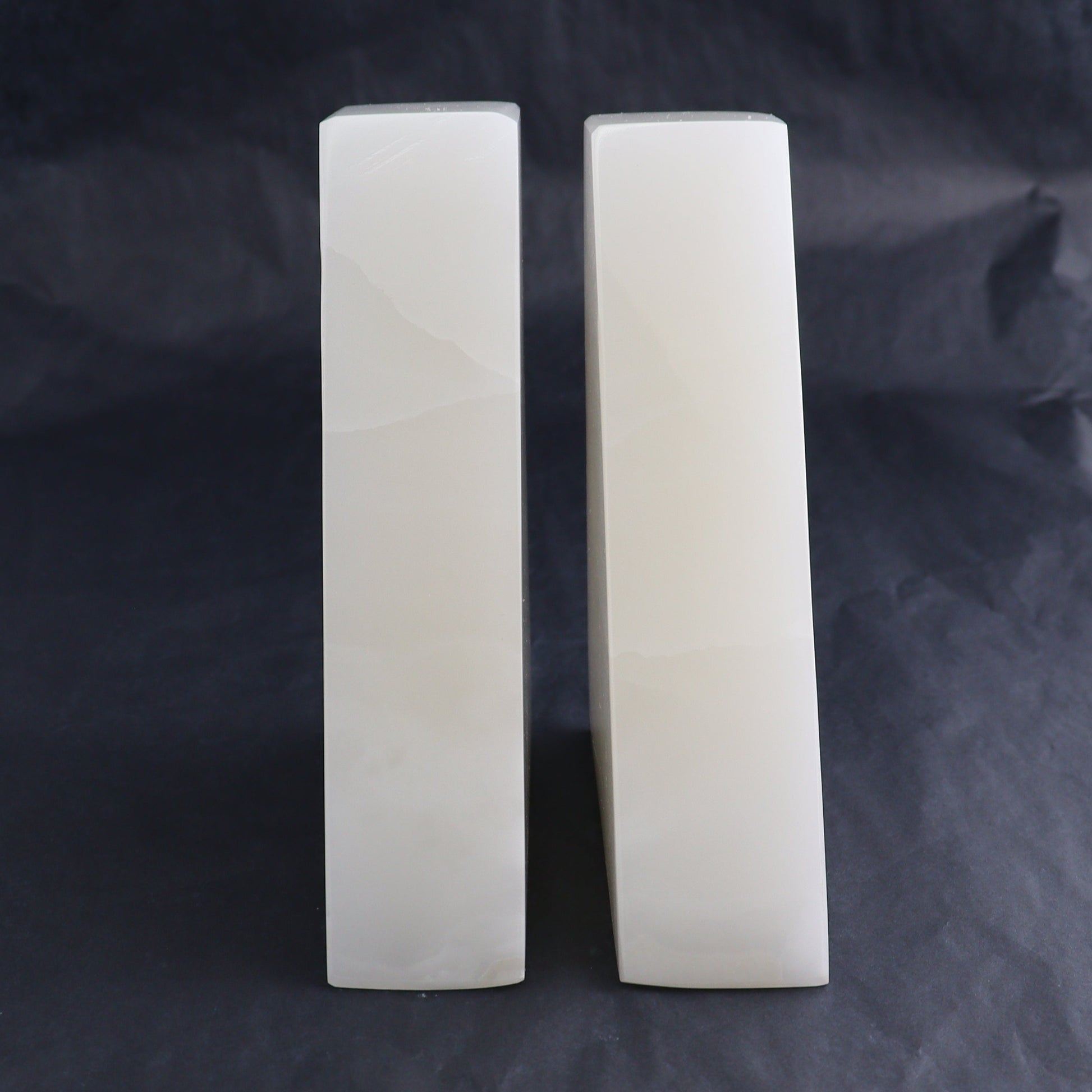 One Pair of Mexican Onyx/Calcite White Polished Bookends - Expert Wholesale and Supplier of Wholesale Crystals & Bulk Gemstones, ["Bookends","Calcite","Catalog Onyx","Mexico","onyx"]