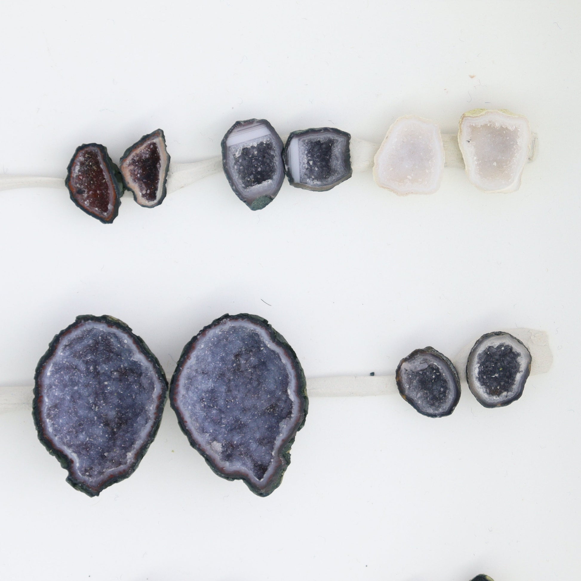 Tabasco Geodes 10 Pairs - Expert Wholesale and Supplier of Wholesale Crystals & Bulk Gemstones, ["Geodes","Tabasco Geode"]