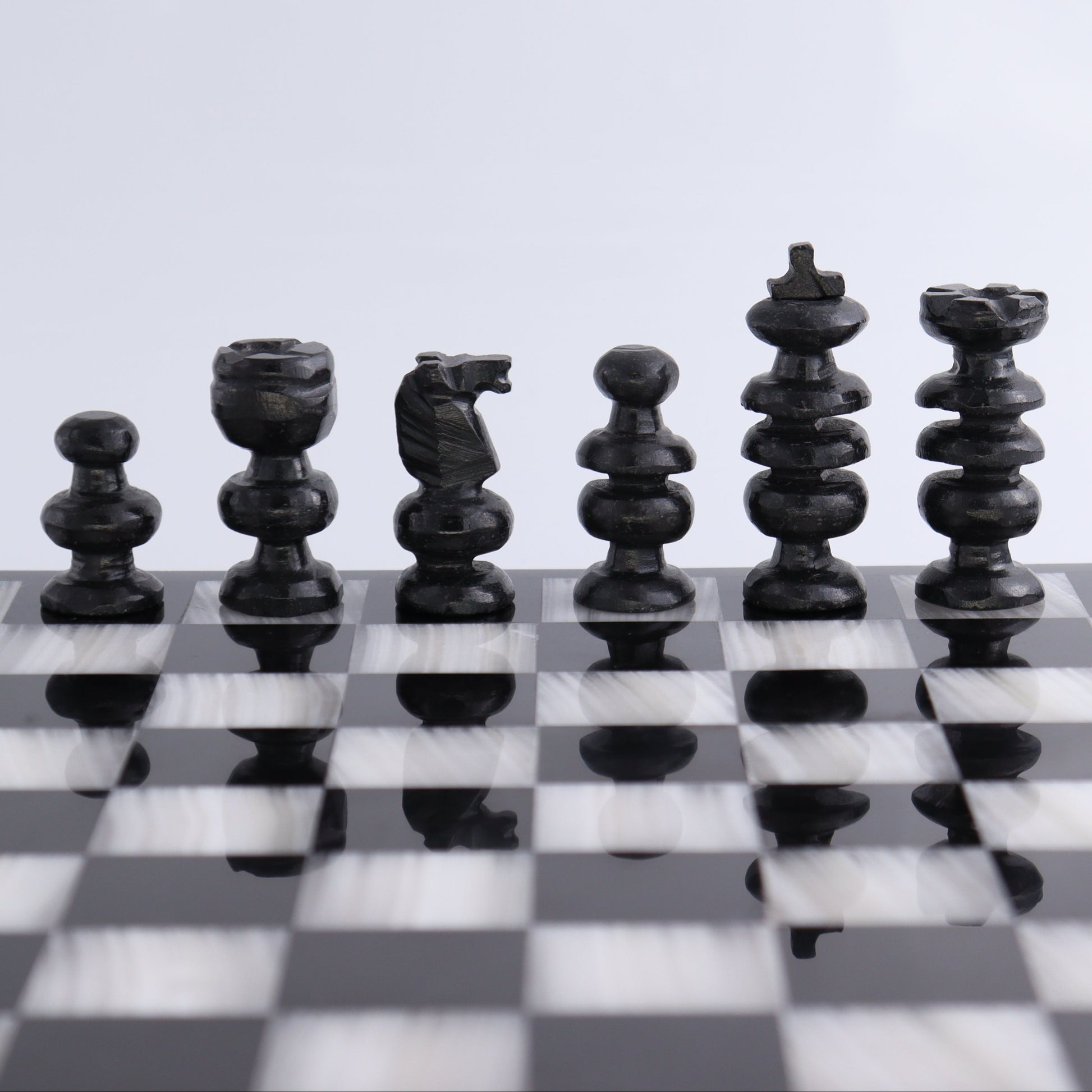 Medium Onyx and Marble Chess Set (Black and White) - Expert Wholesale and Supplier of Wholesale Crystals & Bulk Gemstones, ["Black Marble","Catalog Onyx","Marble","onyx"]