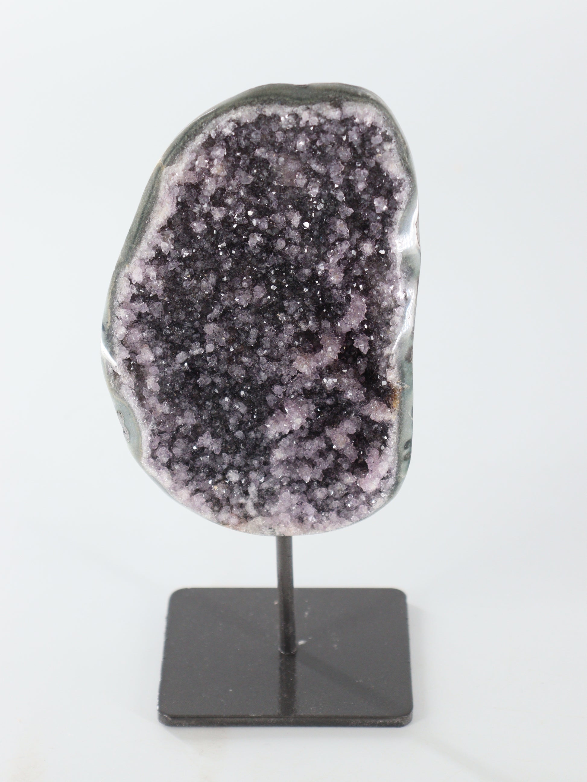 Amethyst On Pin - Expert Supplier of Wholesale Crystals & Bulk Gemstones