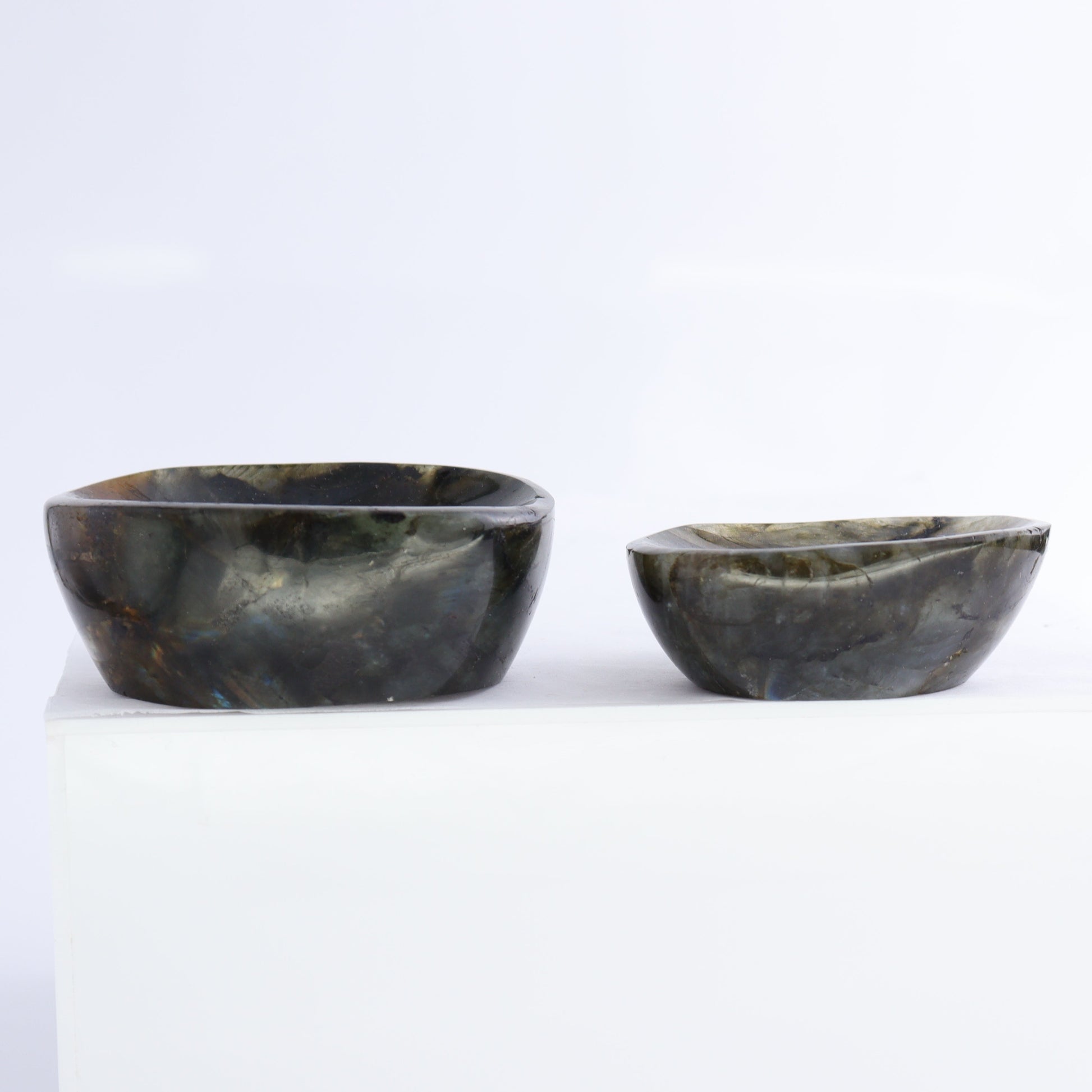 Labradorite Bowls Set of 10 - Expert Wholesale and Supplier of Wholesale Crystals & Bulk Gemstones, ["Bowls","Labradorite","Madagascar"]