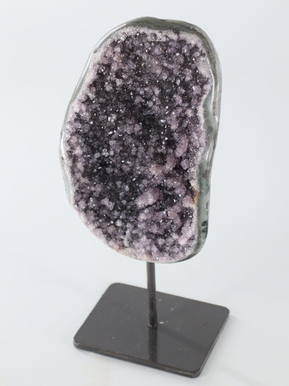 Amethyst On Pin - Expert Supplier of Wholesale Crystals & Bulk Gemstones