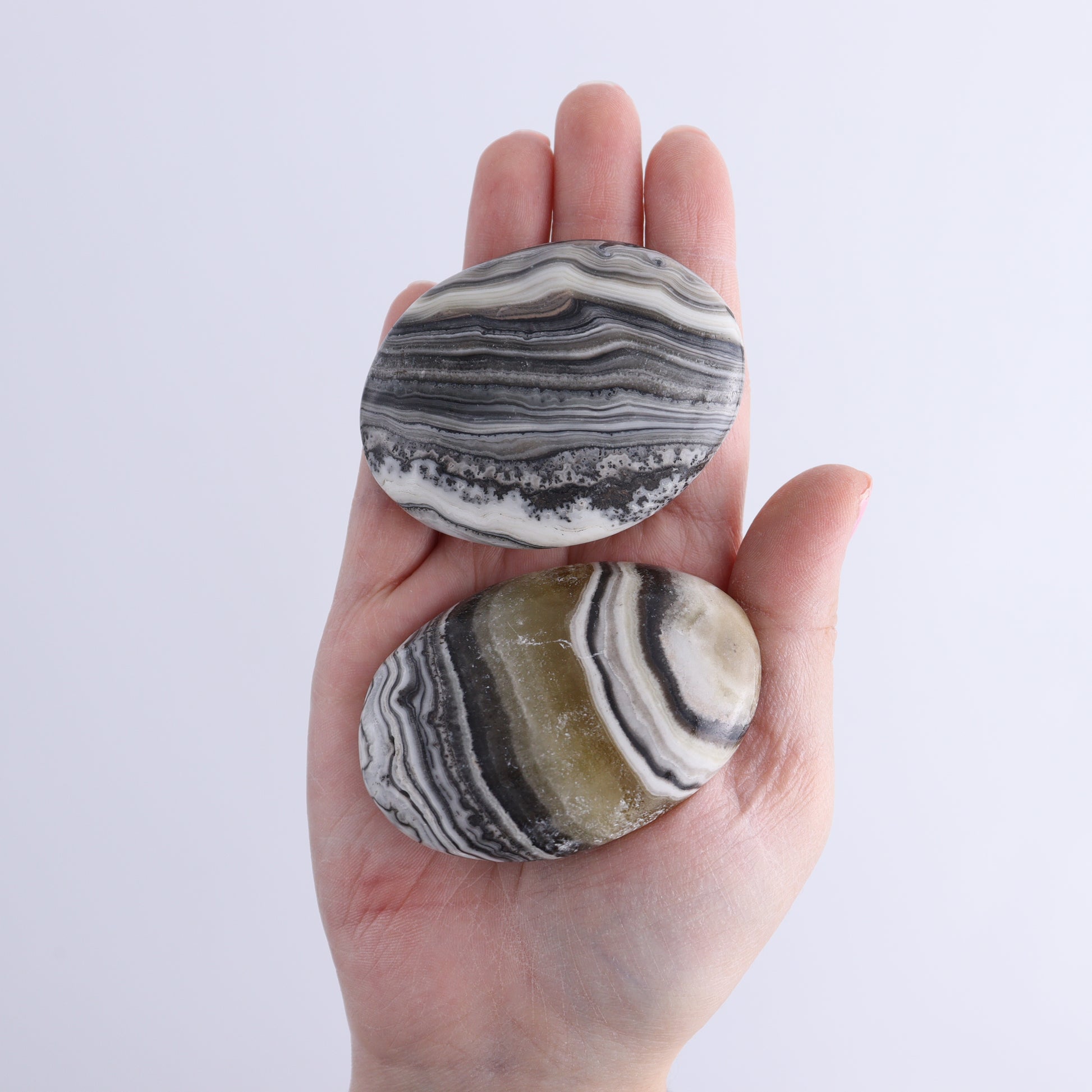 One Zebra Onyx Palm Stones 1 kg Set - Expert Wholesale and Supplier of Wholesale Crystals & Bulk Gemstones, ["Mexico","onyx","Palm Stones"]