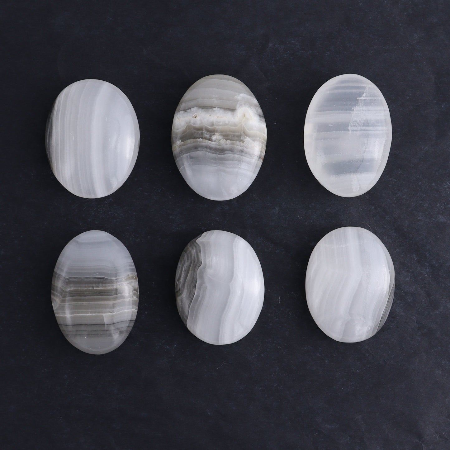 Onyx Palm Stones 1 kg Set - Expert Wholesale and Supplier of Wholesale Crystals & Bulk Gemstones, ["Mexico","onyx","Palm Stones"]