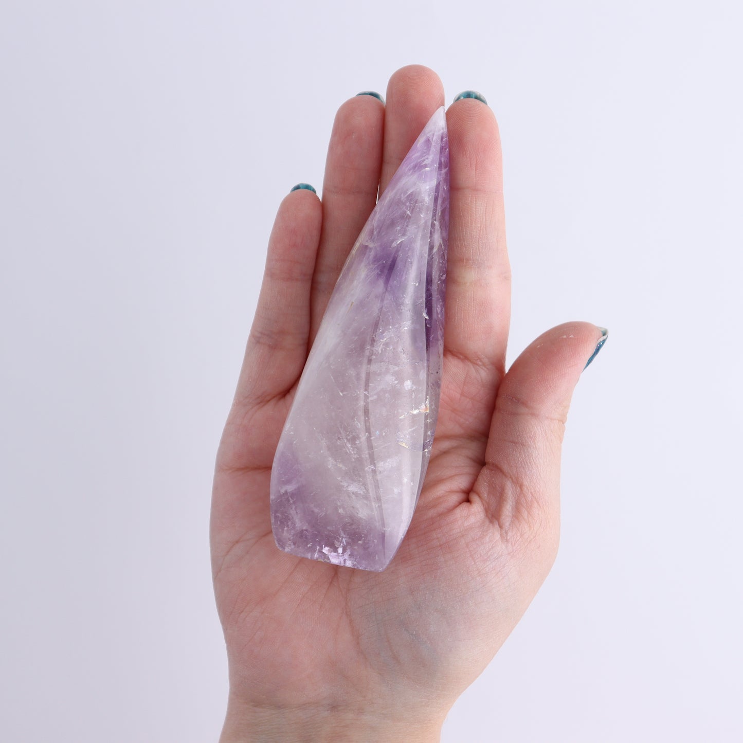 Imperfect Amethyst Flames Set of 6 - Expert Wholesale and Supplier of Wholesale Crystals & Bulk Gemstones, ["Amethyst","Brazil","close_30","flames"]