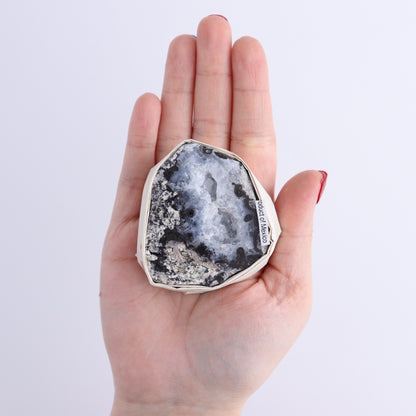 Trancas Geodes Set of 12 - Expert Wholesale and Supplier of Wholesale Crystals & Bulk Gemstones, ["flat","Flats","Geodes","Trancas"]