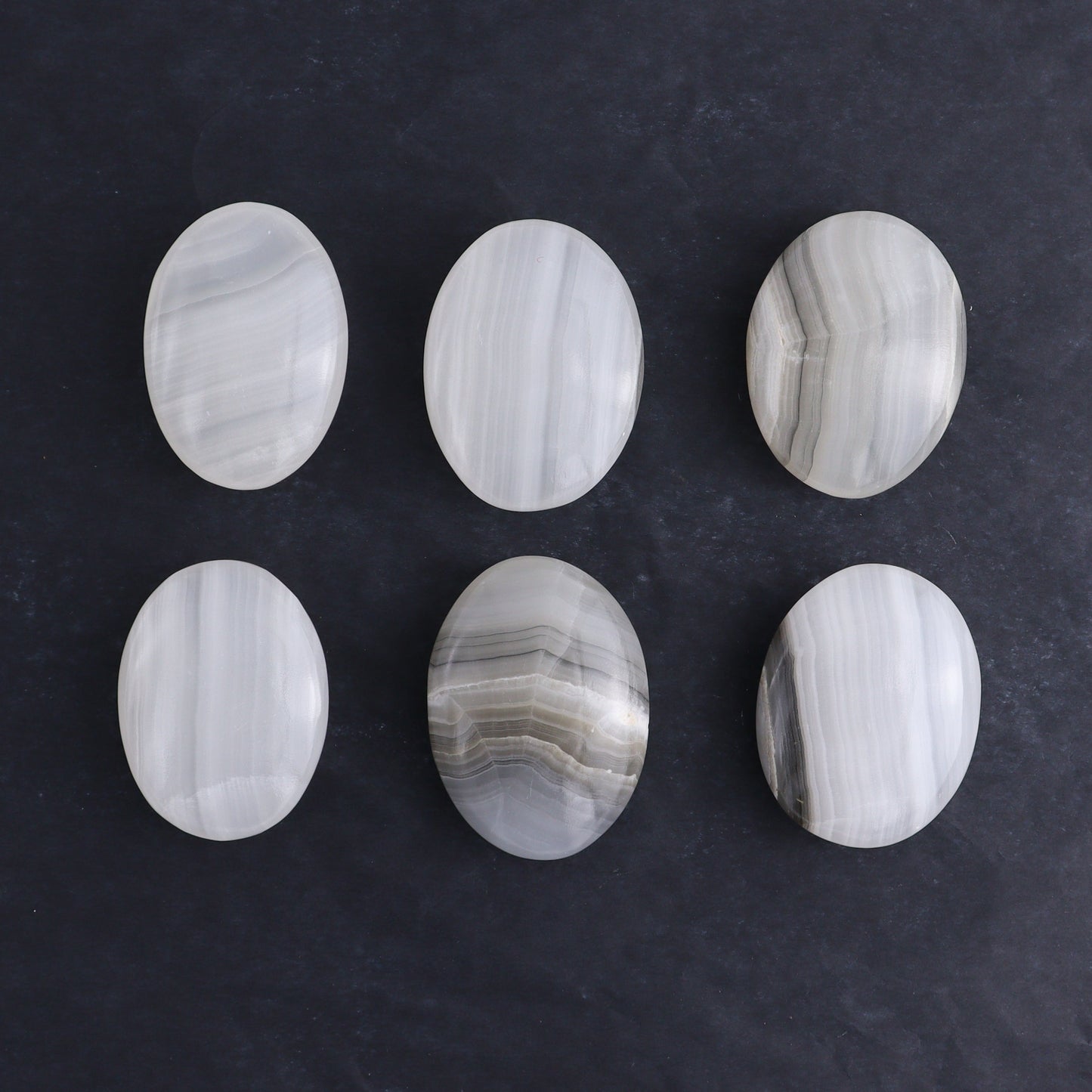 Onyx Palm Stones 1 kg Set - Expert Wholesale and Supplier of Wholesale Crystals & Bulk Gemstones, ["Mexico","onyx","Palm Stones"]