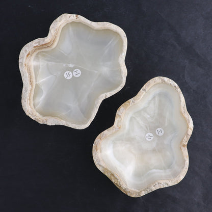 One Bowl Mexican Onyx/Calcite White with Stone Edge