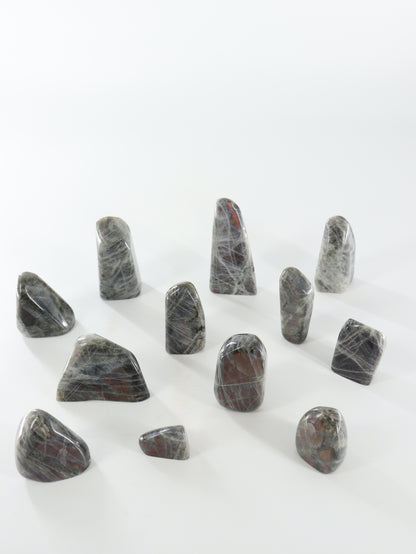 Labradorite Freeforms - Expert Wholesale and Supplier of Wholesale Crystals & Bulk Gemstones, []