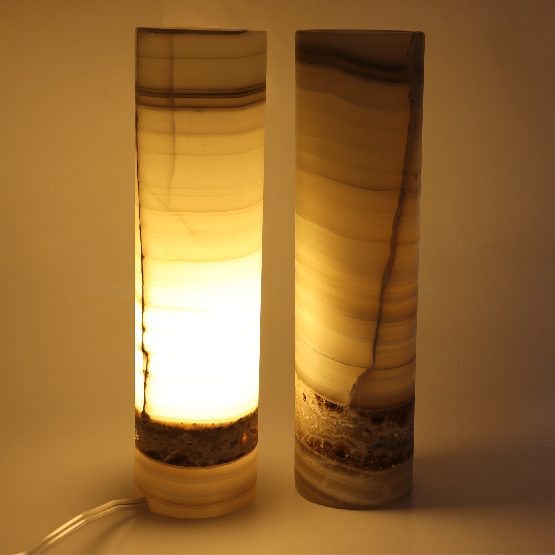 Onyx Lamps Set of 2 - Expert Wholesale and Supplier of Wholesale Crystals & Bulk Gemstones, ["Lamps","Mexico","onyx"]
