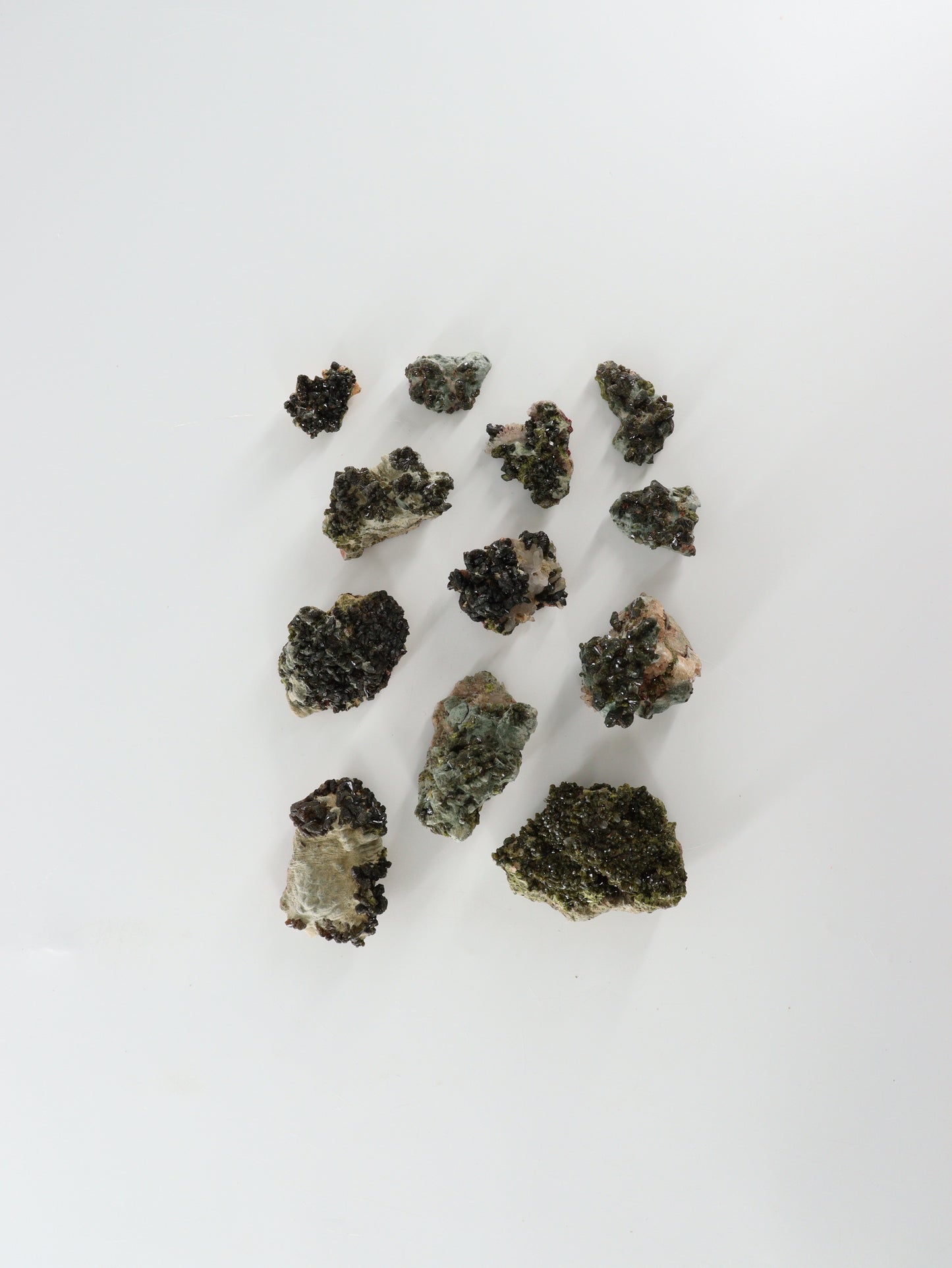 Moroccan Epidote - Expert Wholesale and Supplier of Wholesale Crystals & Bulk Gemstones, ["close_30"]