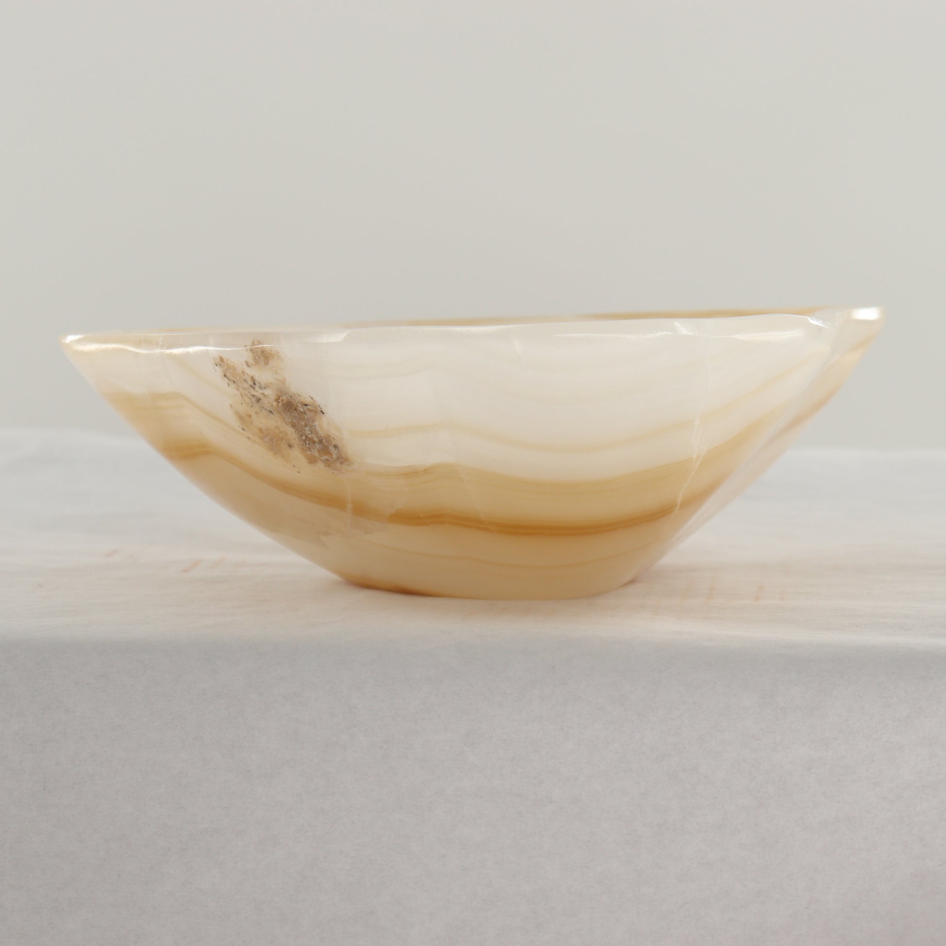 Onyx Bowl - Expert Wholesale and Supplier of Wholesale Crystals & Bulk Gemstones, ["Bowls","Mexico","onyx"]