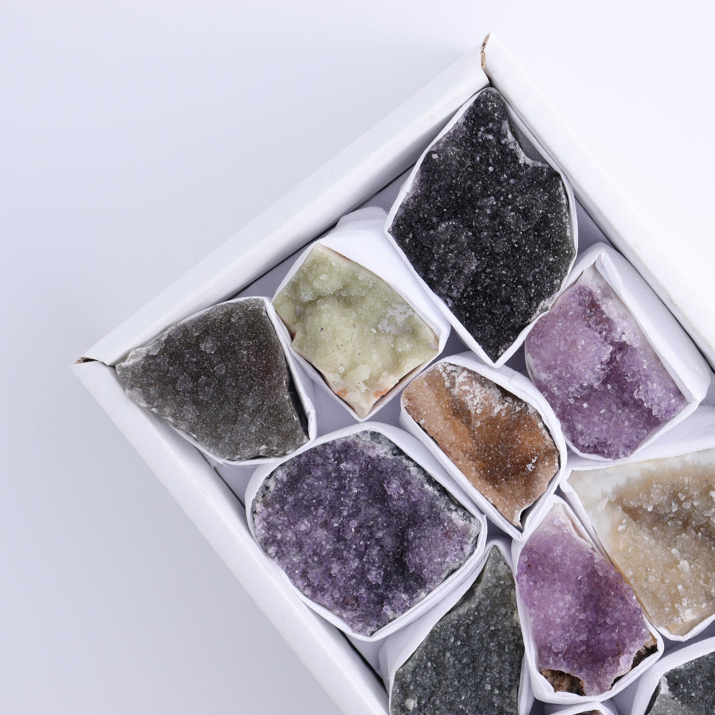 Uruguay Rainbow Amethyst Clusters Flat of 13 - Expert Wholesale and Supplier of Wholesale Crystals & Bulk Gemstones, ["Amethyst","Clusters","Rainbow Amethyst","Sugar Rainbow Amethyst","Uruguay"]