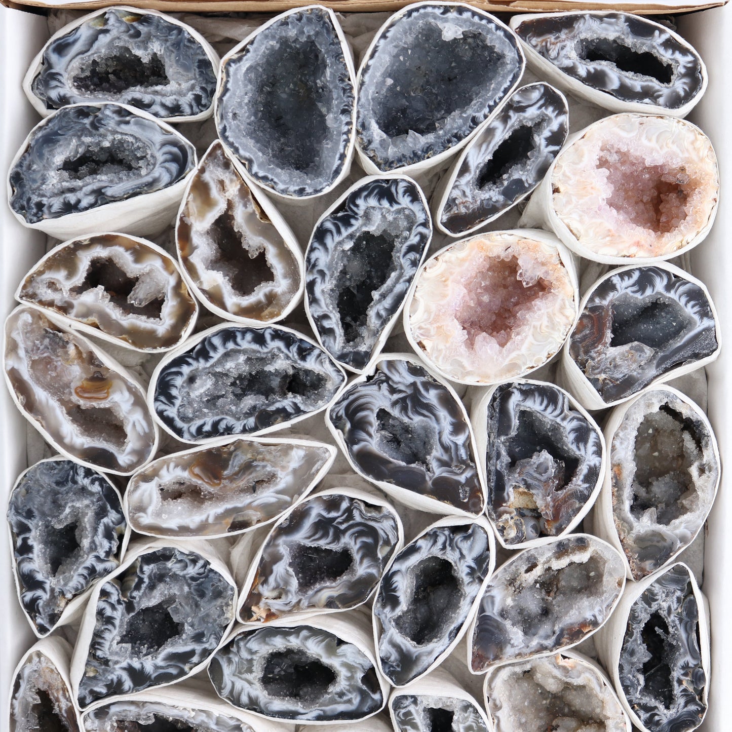 Agate Geodes Flat - Expert Wholesale and Supplier of Wholesale Crystals & Bulk Gemstones, ["Agate","Geodes"]
